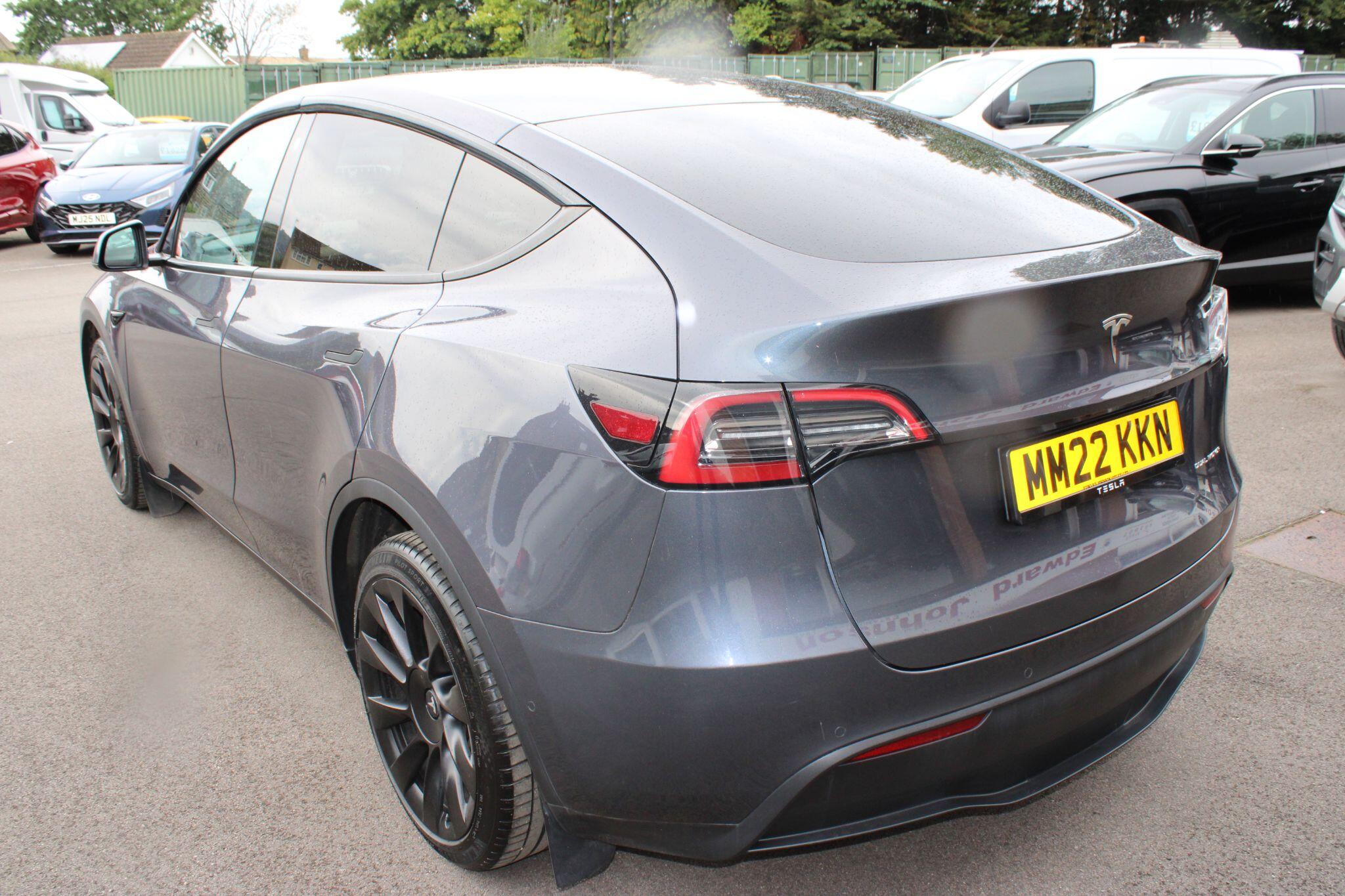 Tesla Model Y - Image 20