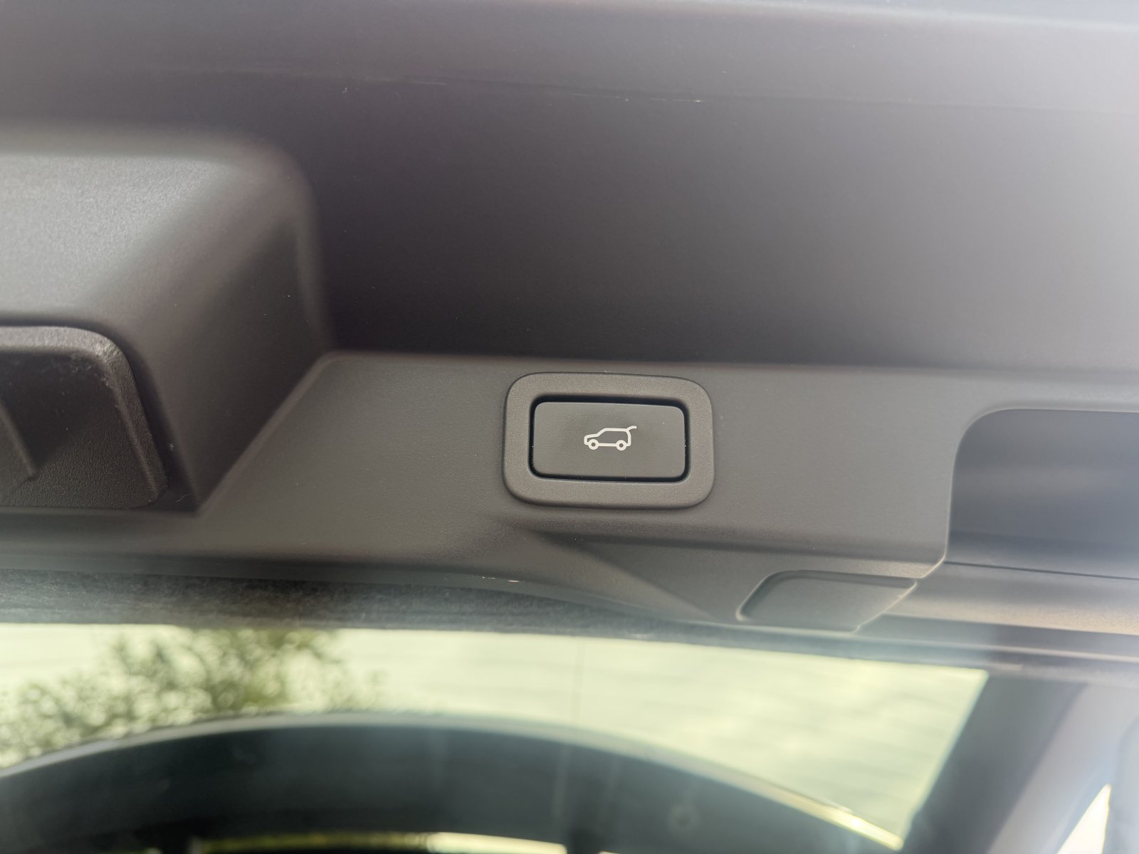 Land Rover RANGE ROVER SPORT - Image 16