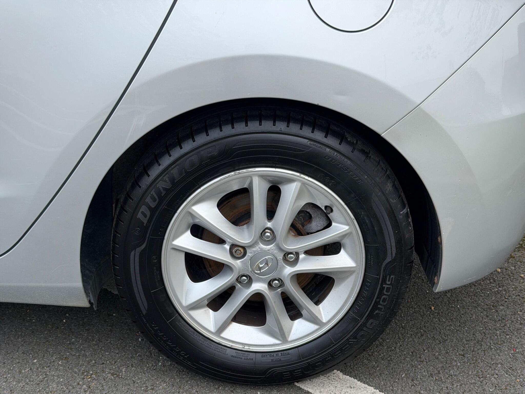 Hyundai i30 - Image 15