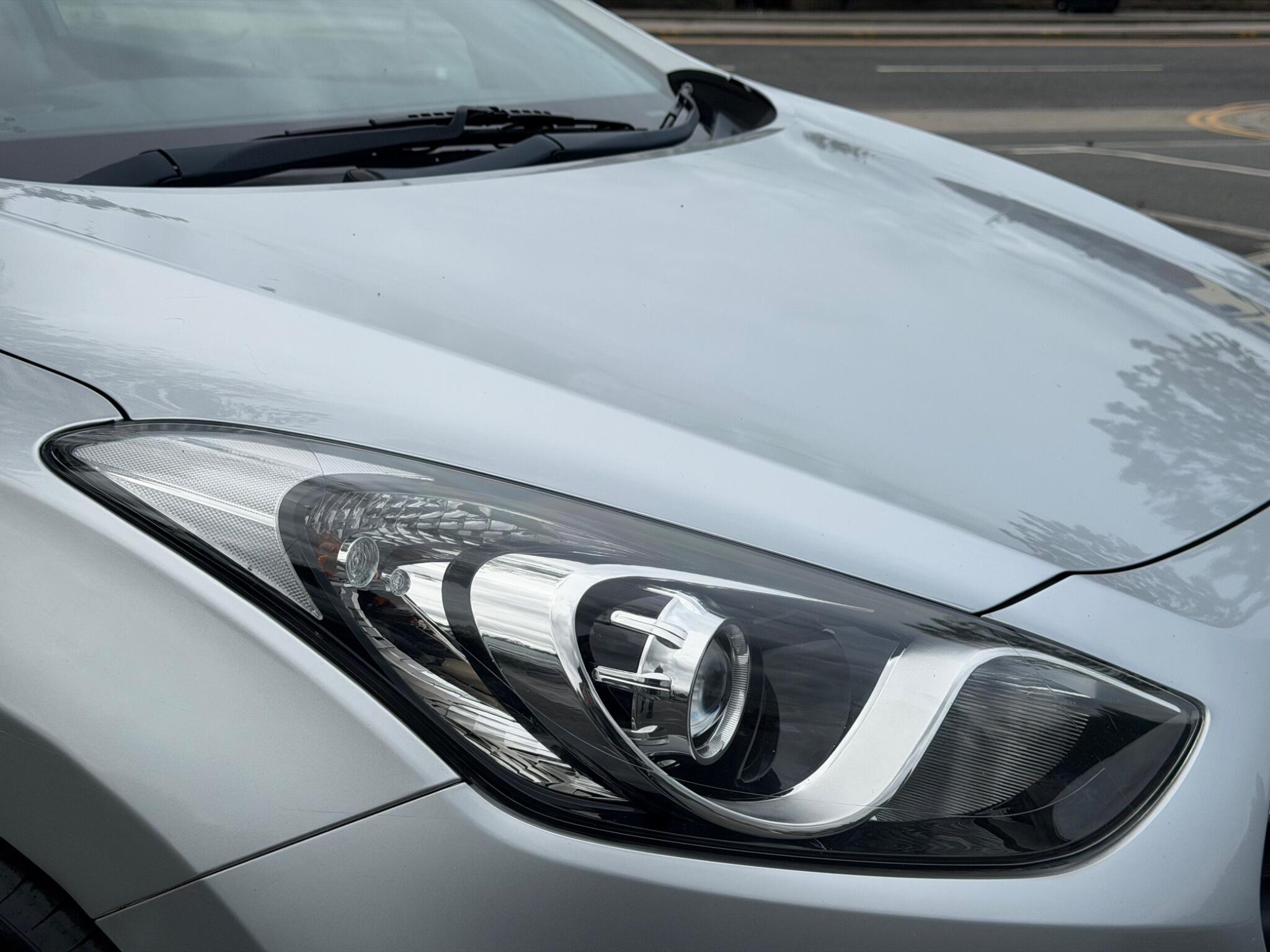Hyundai i30 - Image 18