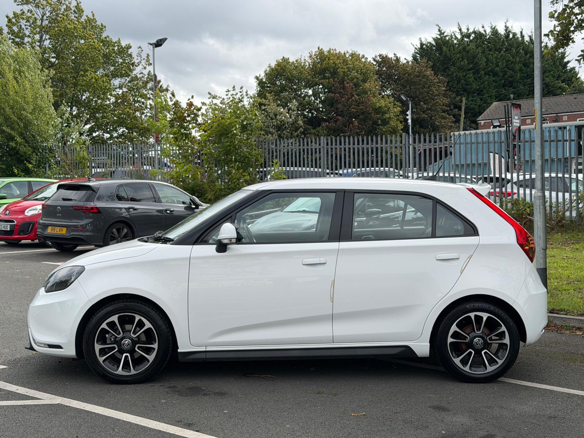 MG MG3 - Image 6