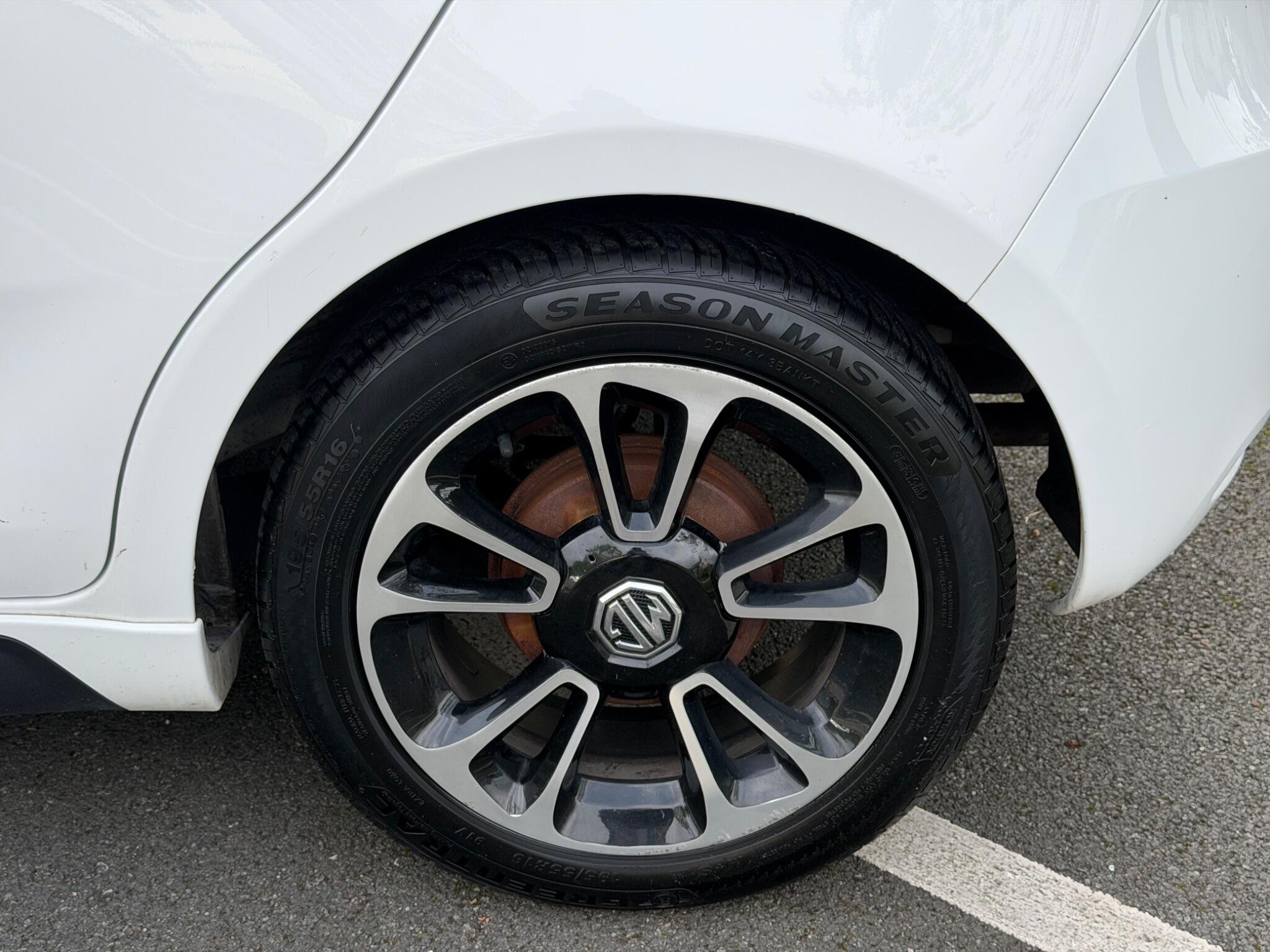MG MG3 - Image 11