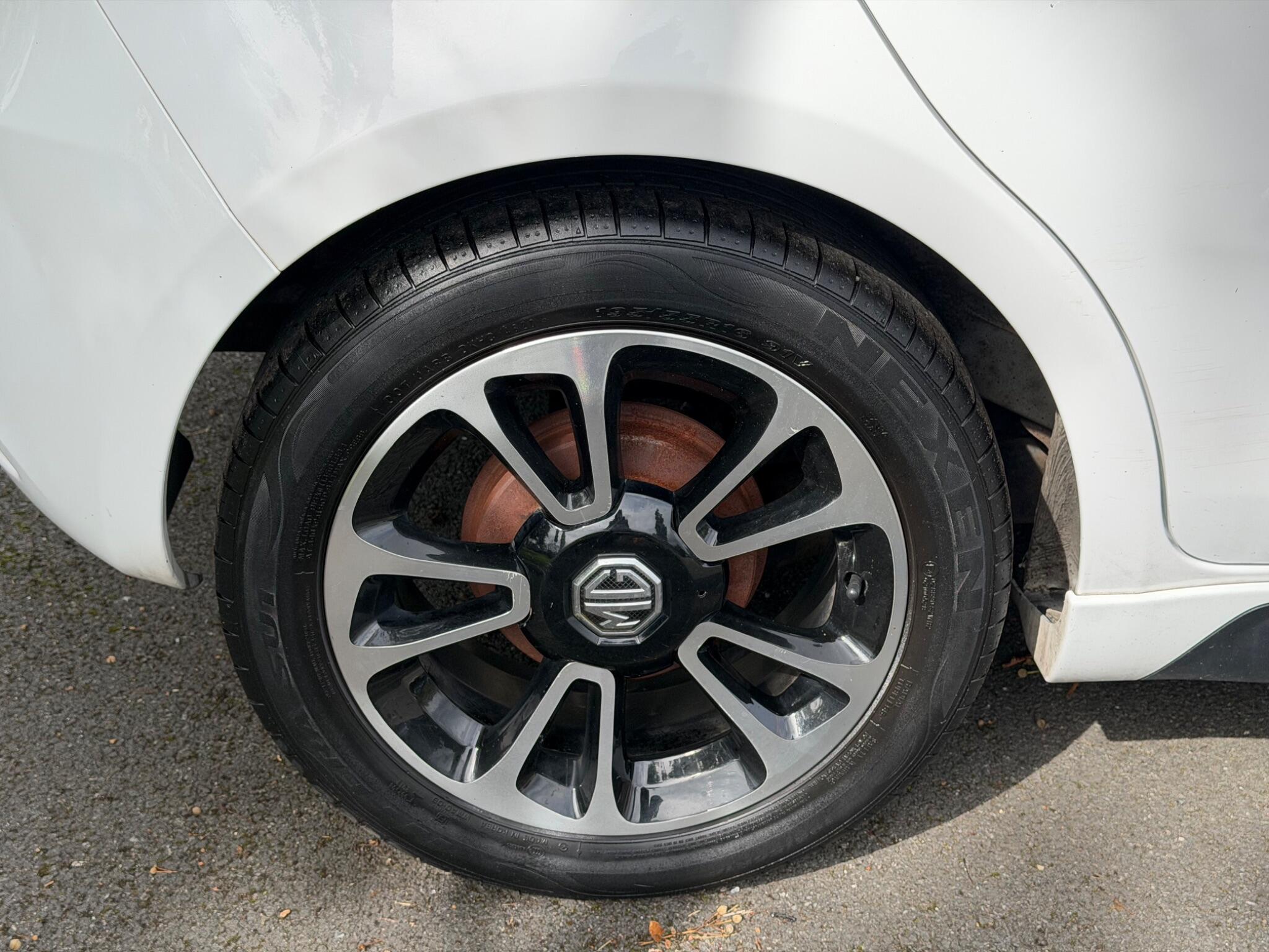 MG MG3 - Image 12