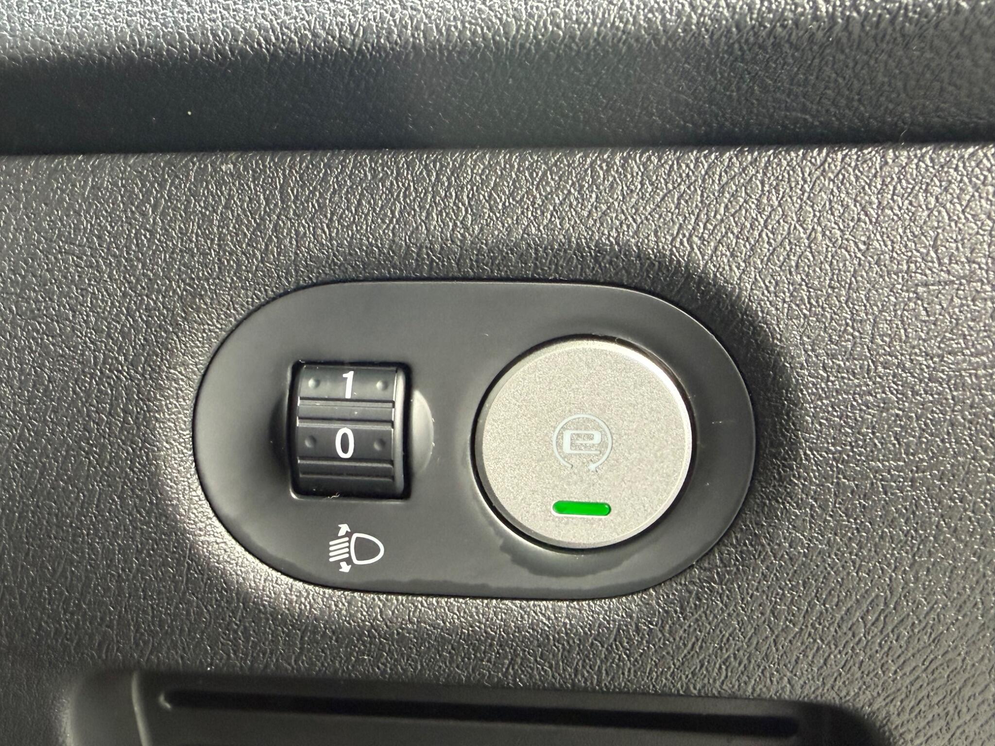 MG MG3 - Image 26