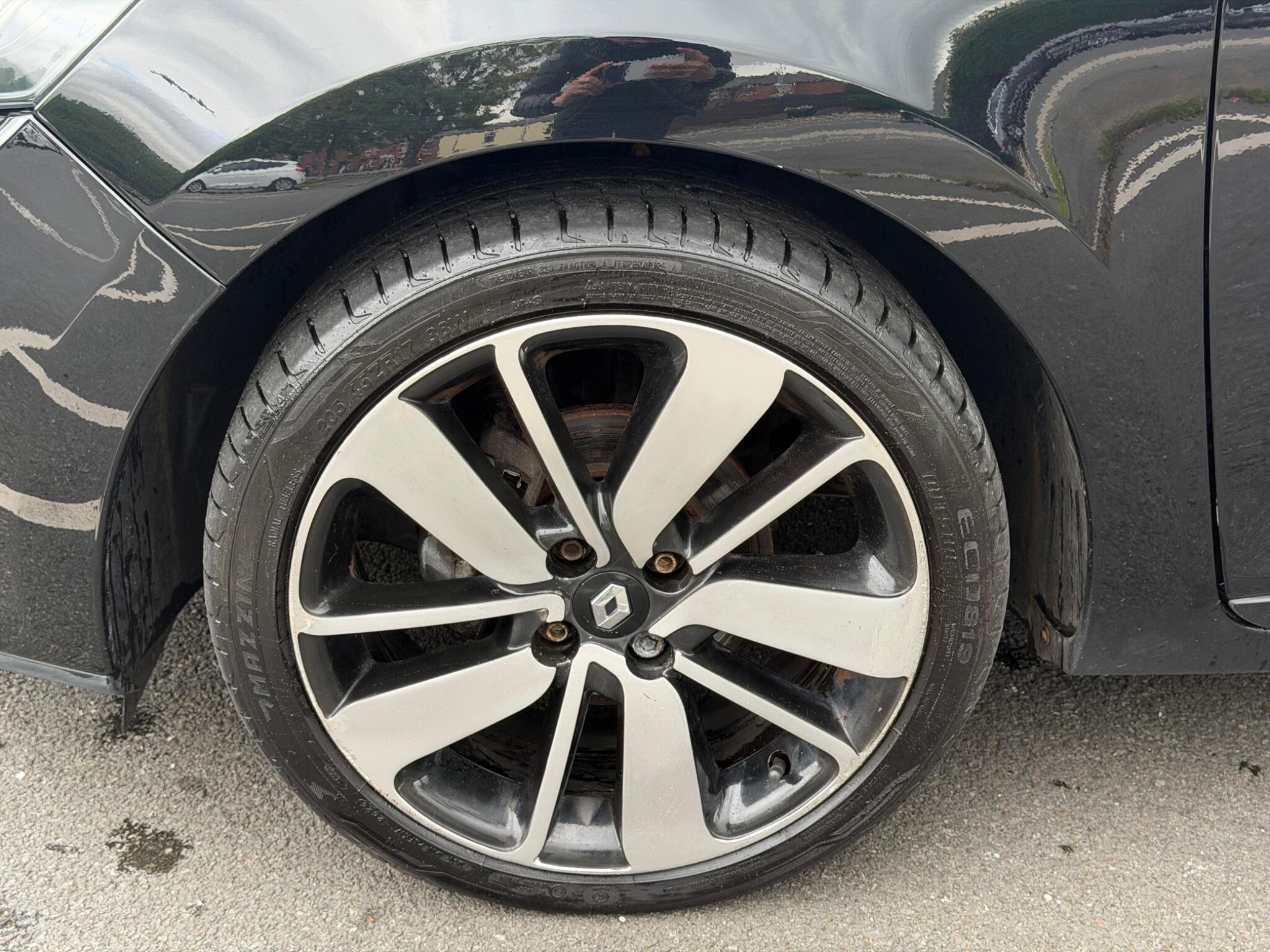 Renault Clio - Image 10