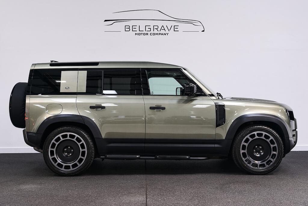 Land Rover Defender 110