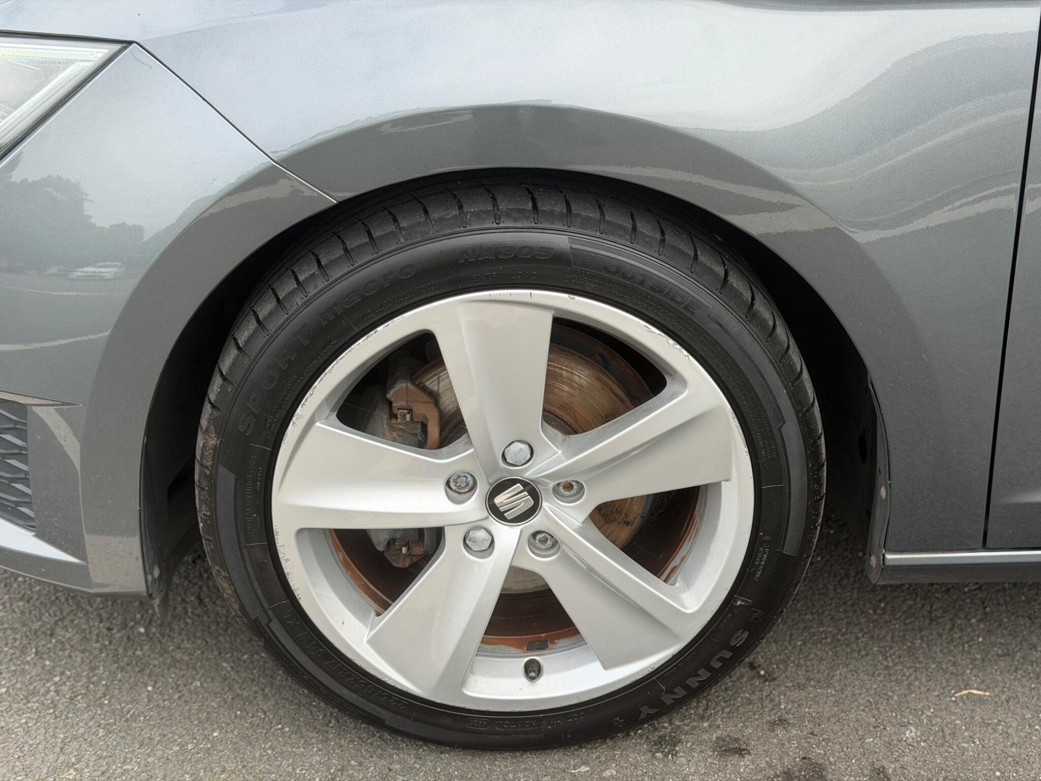 SEAT Leon - Image 11