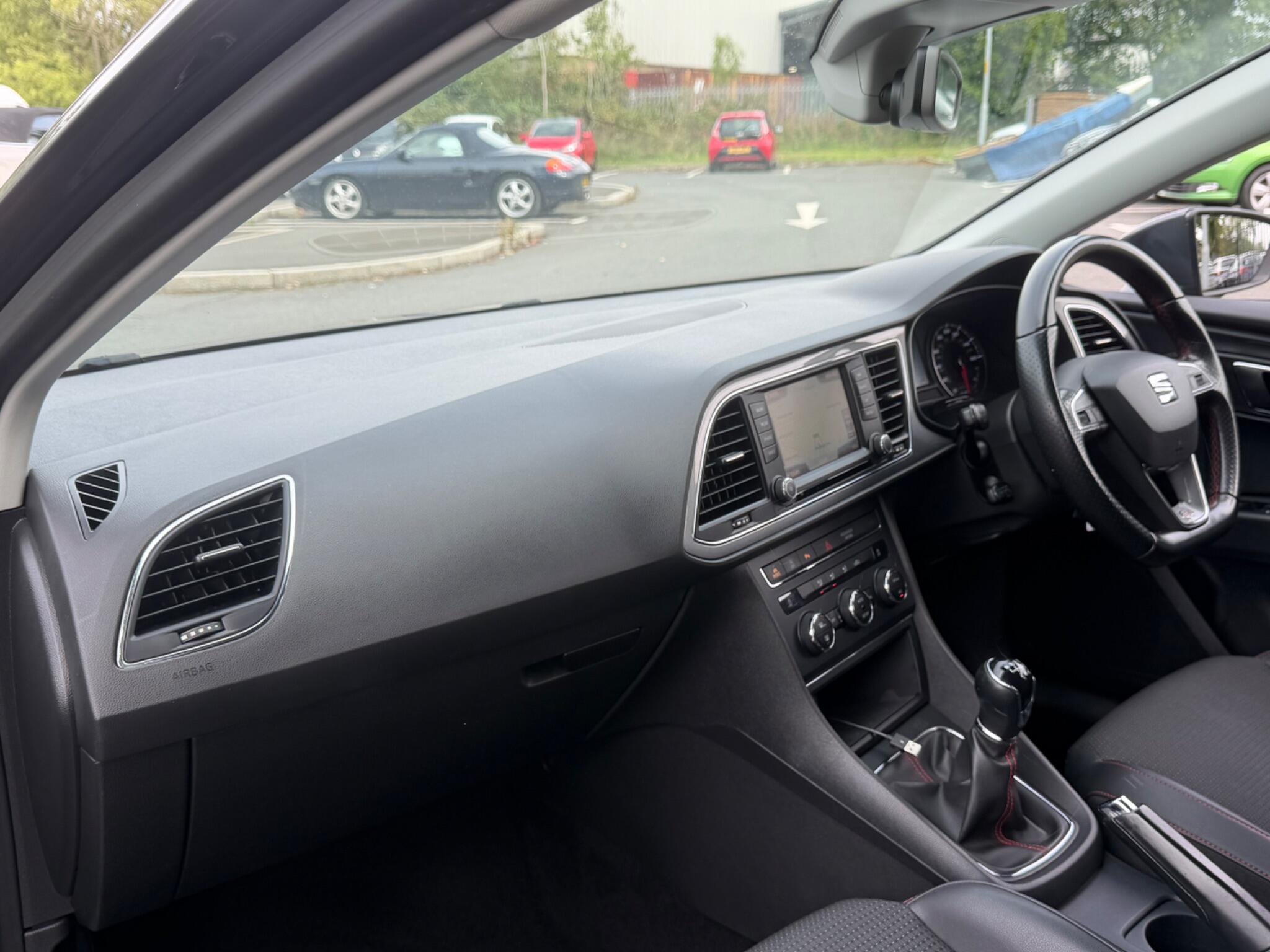 SEAT Leon - Image 20