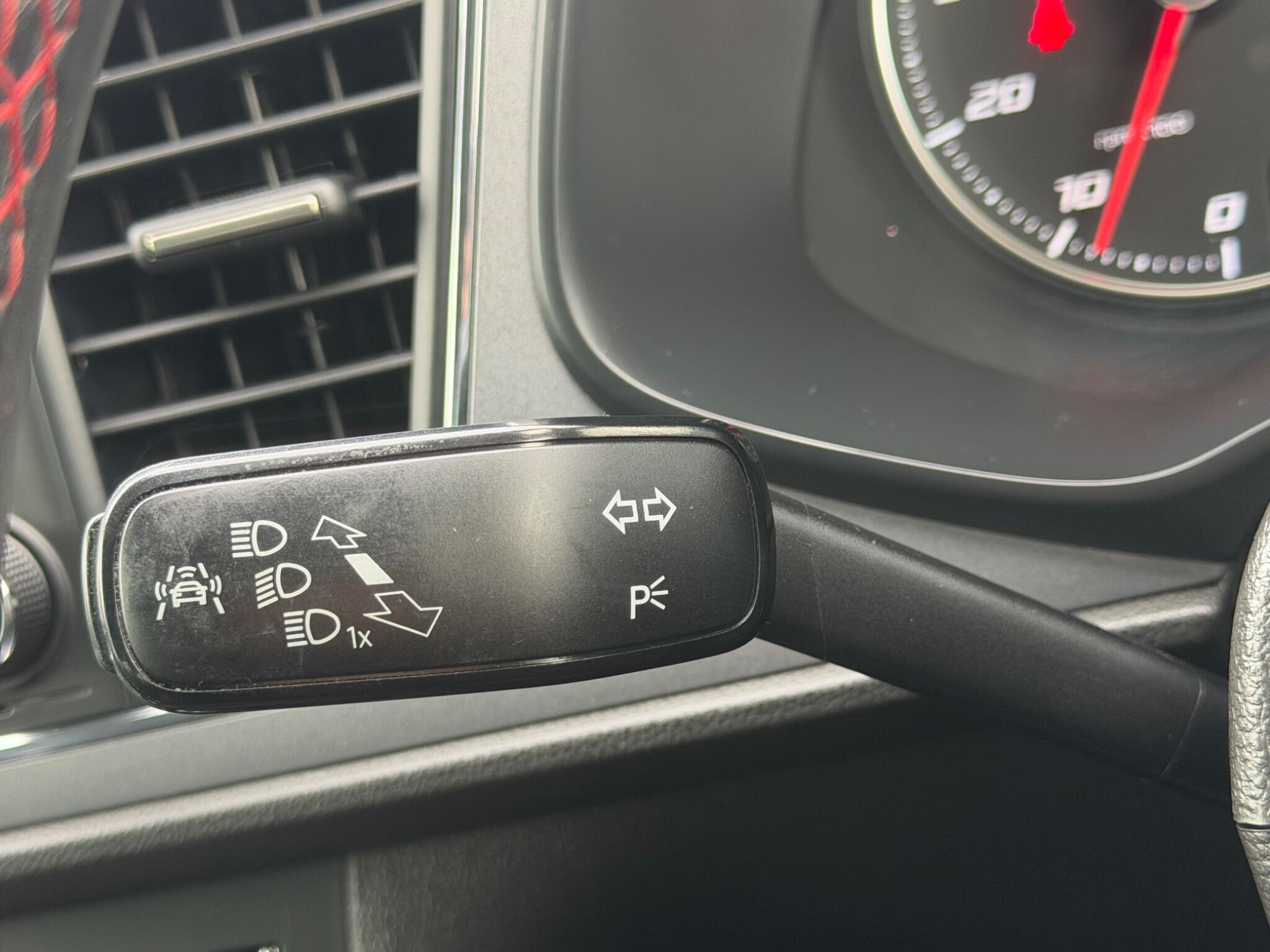 SEAT Leon - Image 33