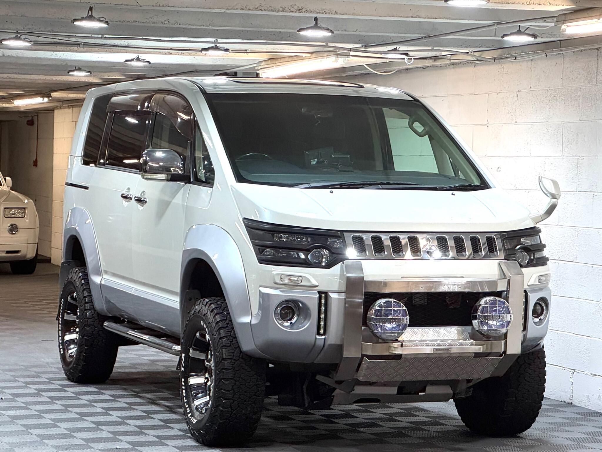 Mitsubishi Delica
