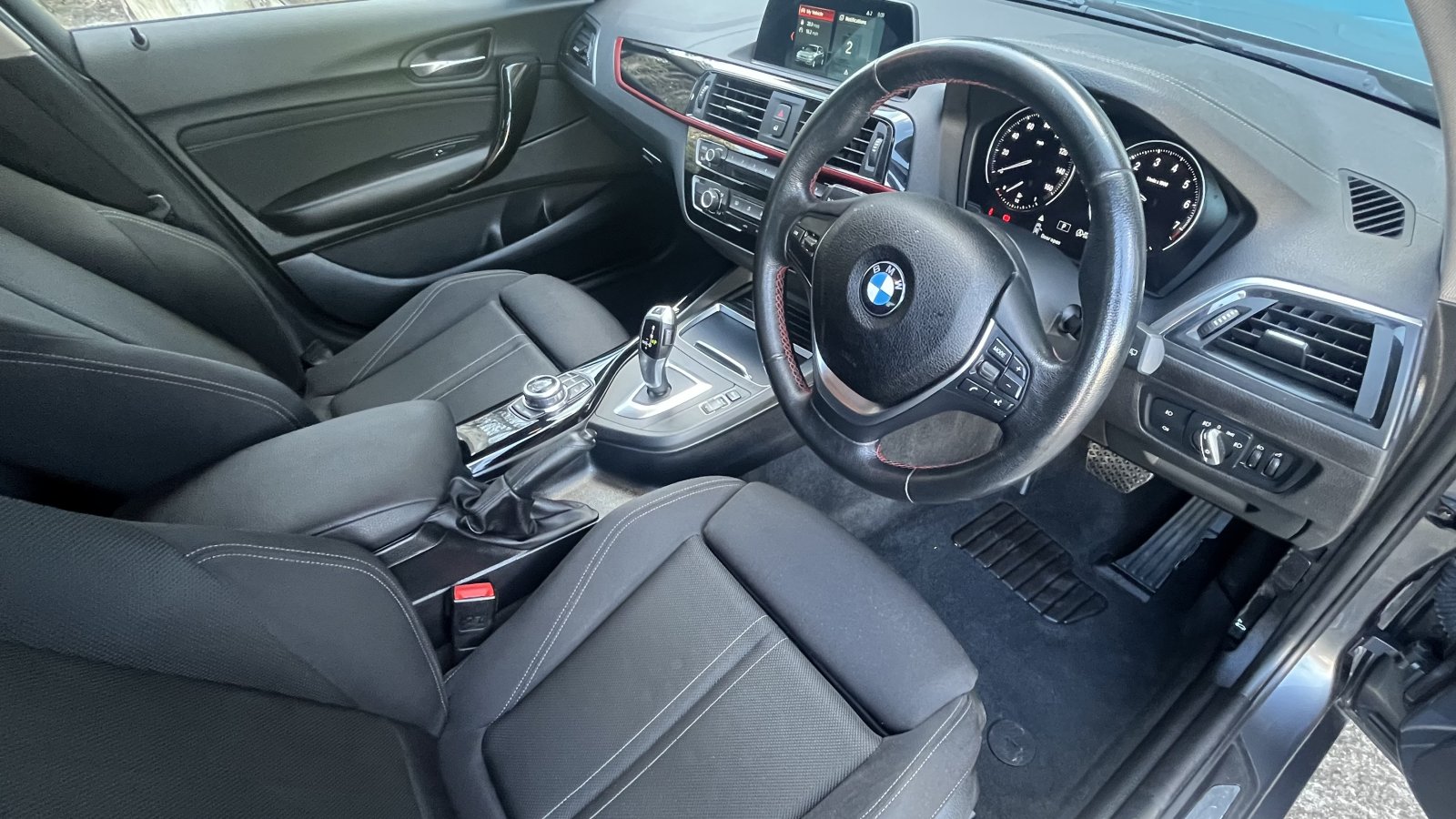 BMW 1 Series - Image 9