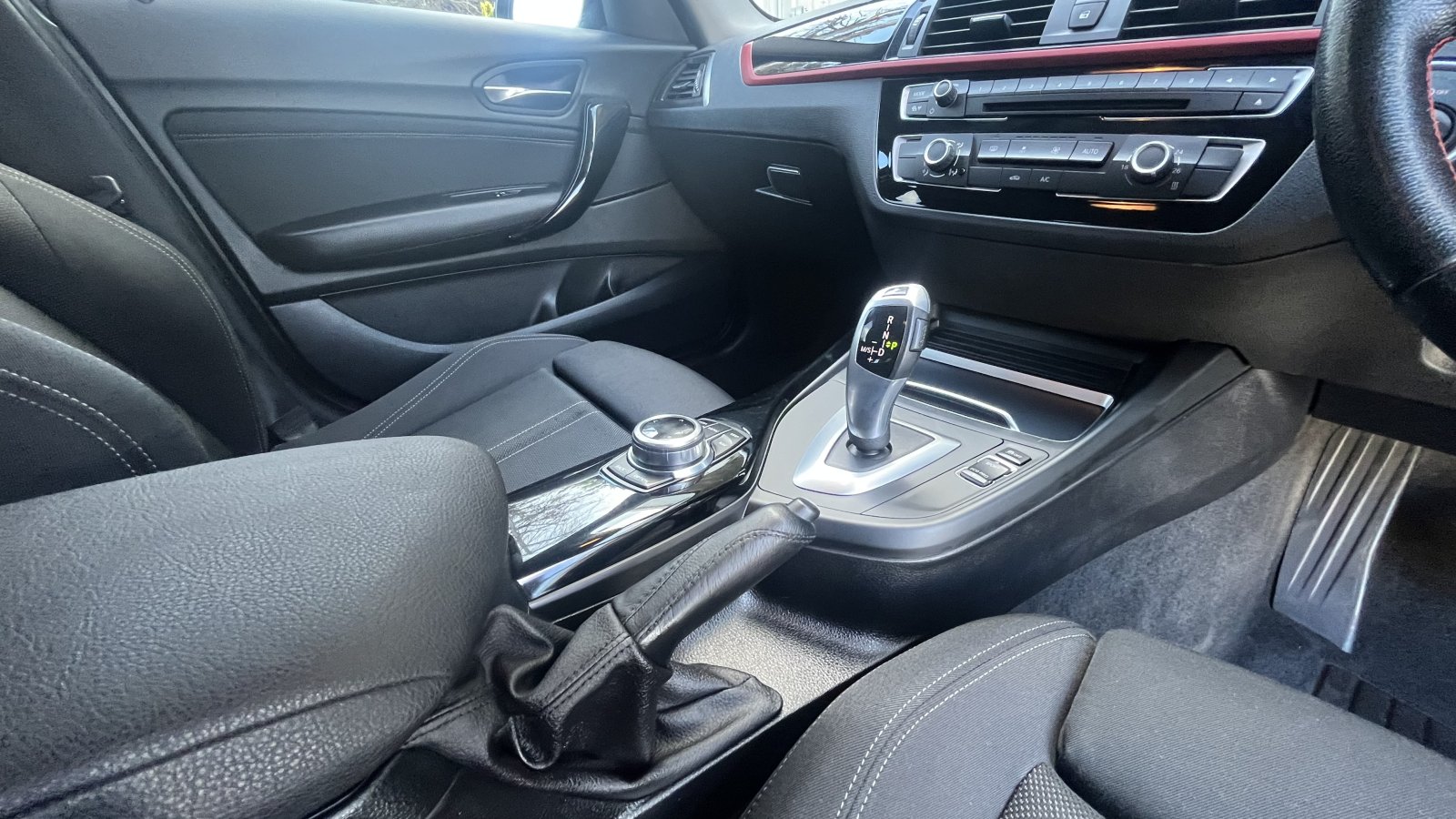 BMW 1 Series - Image 10