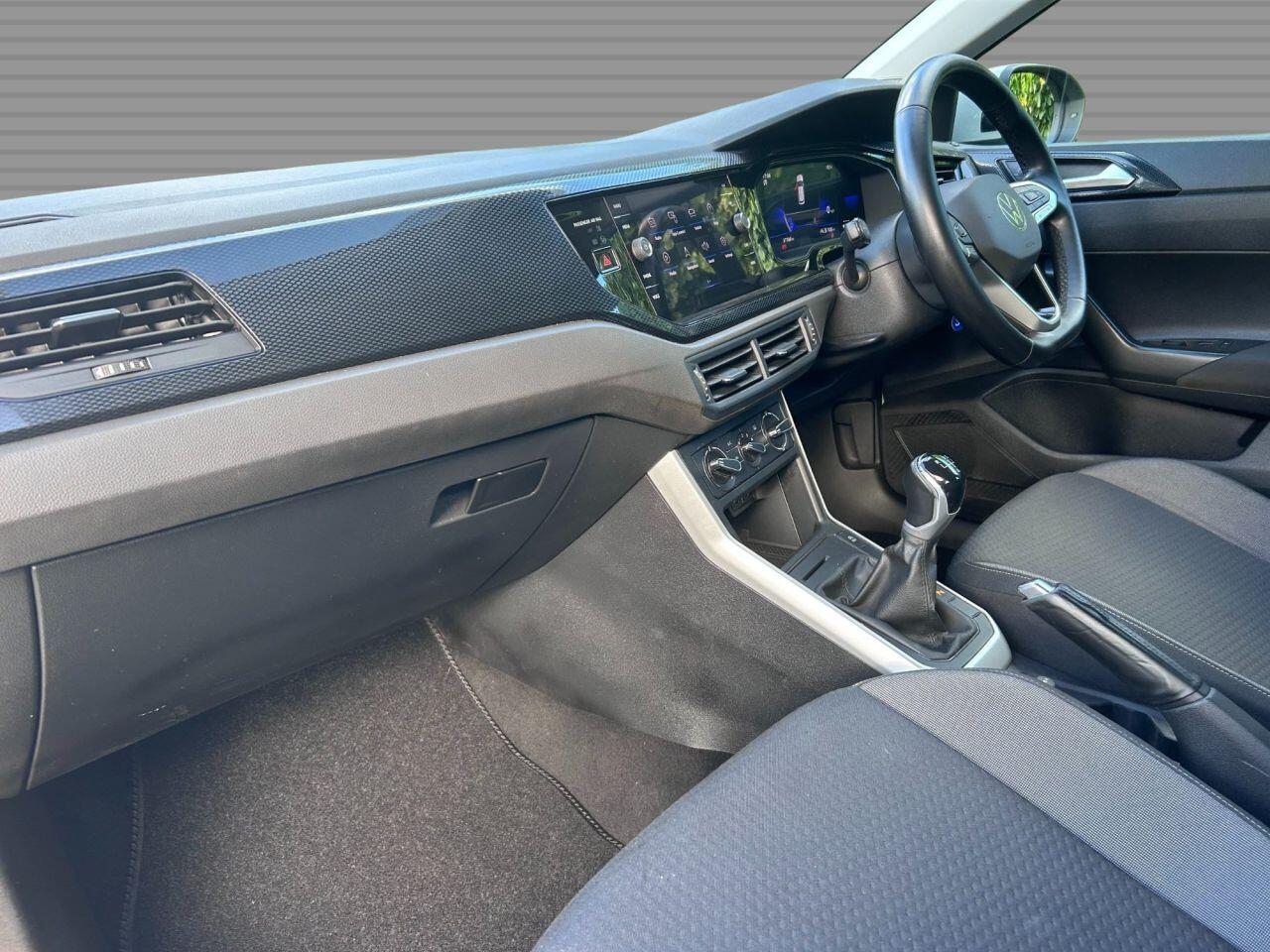 Volkswagen Taigo - Image 15