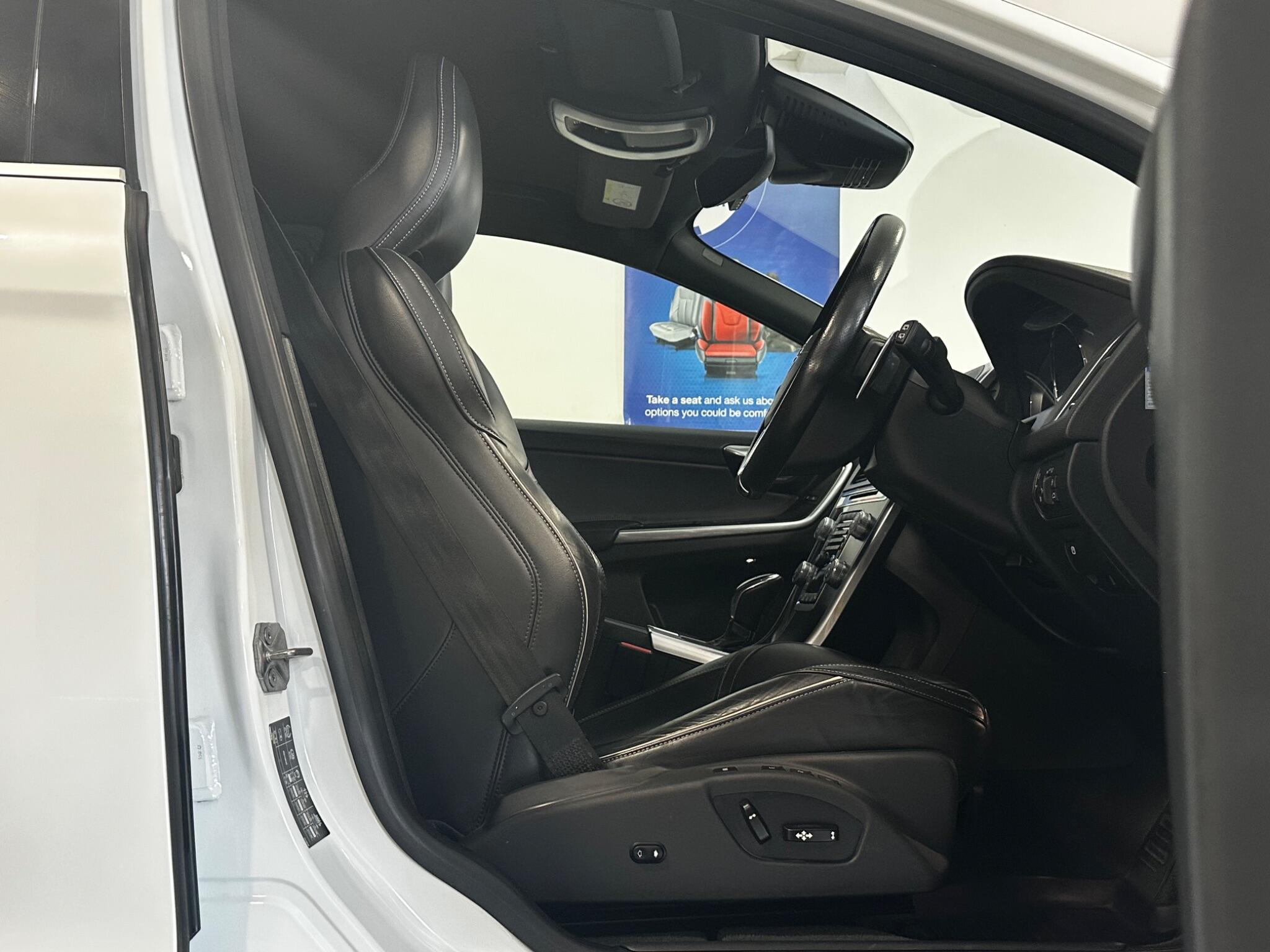 Volvo XC60 - Image 3
