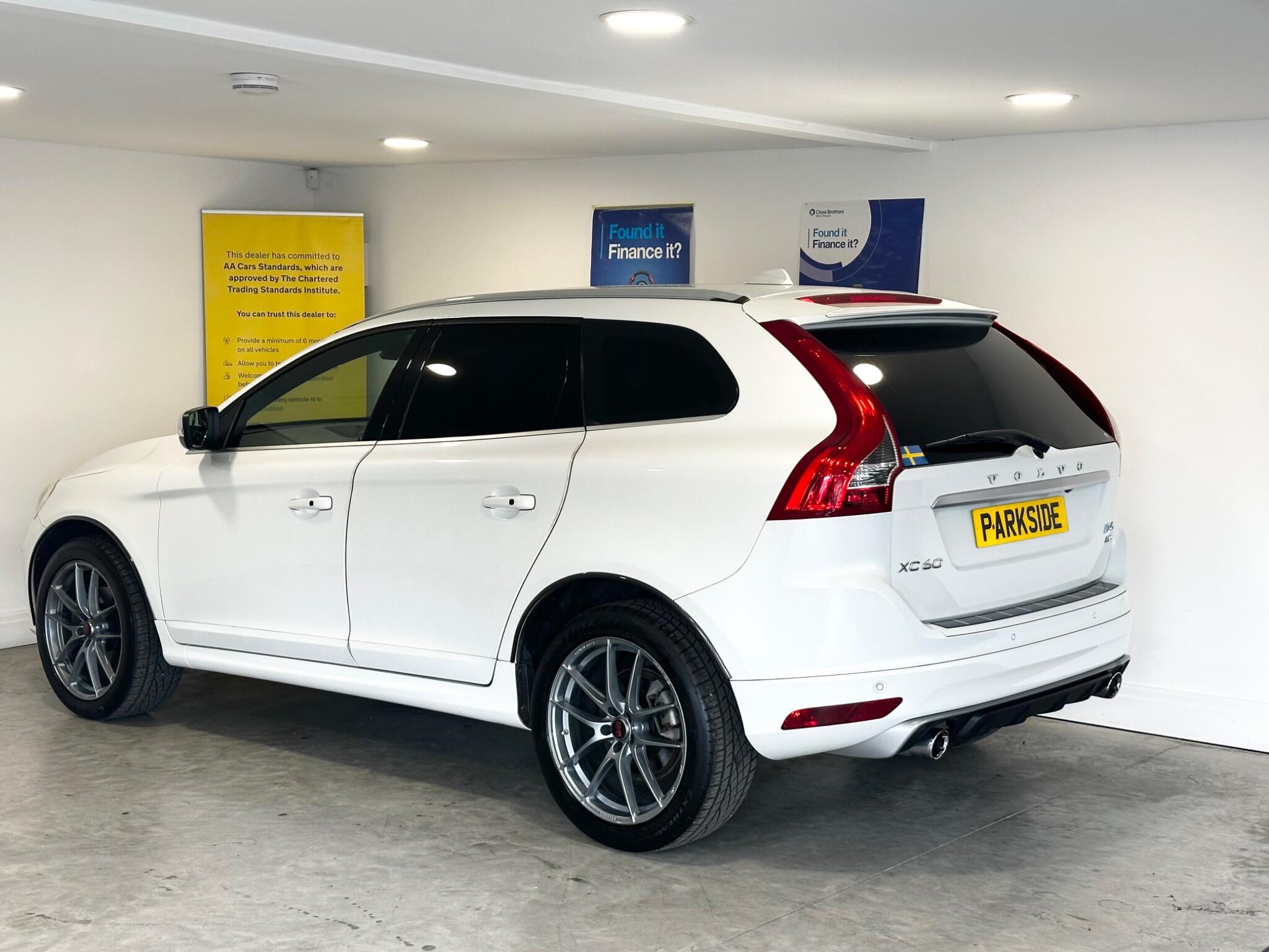 Volvo XC60 - Image 4