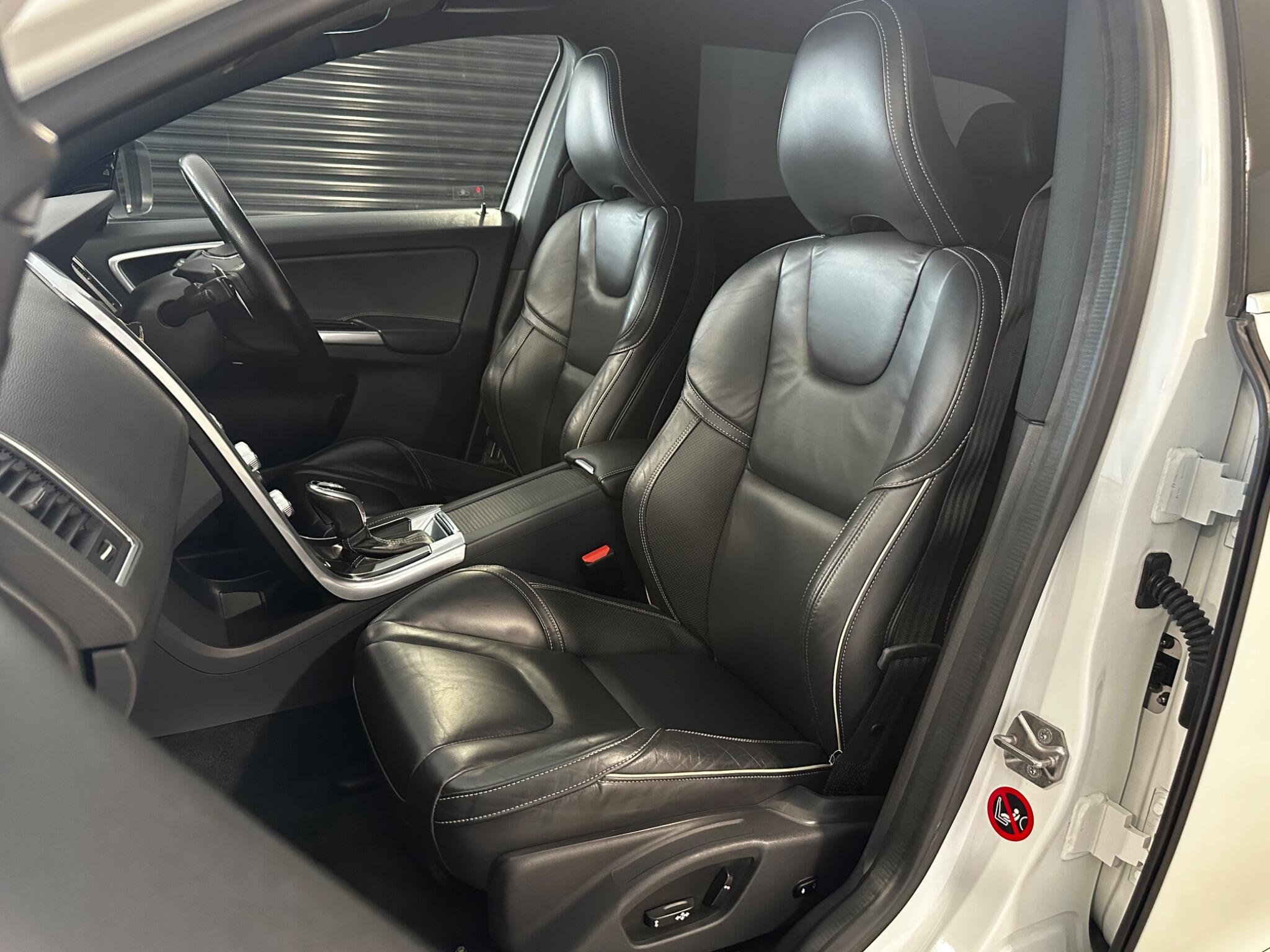 Volvo XC60 - Image 20