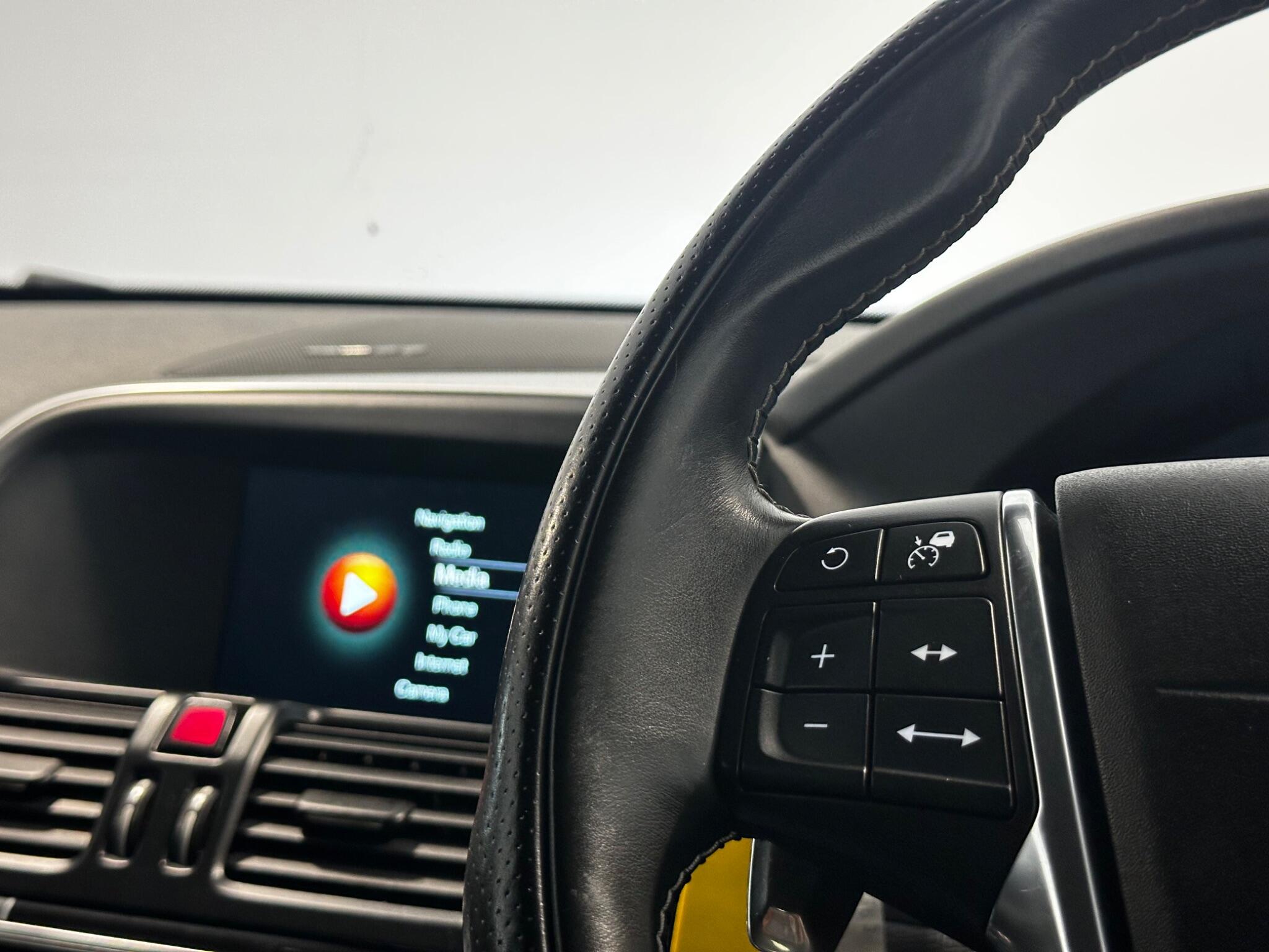 Volvo XC60 - Image 19