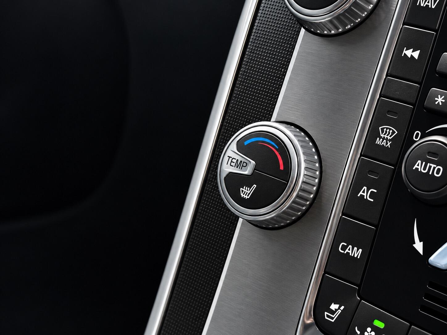 Volvo XC60 - Image 4