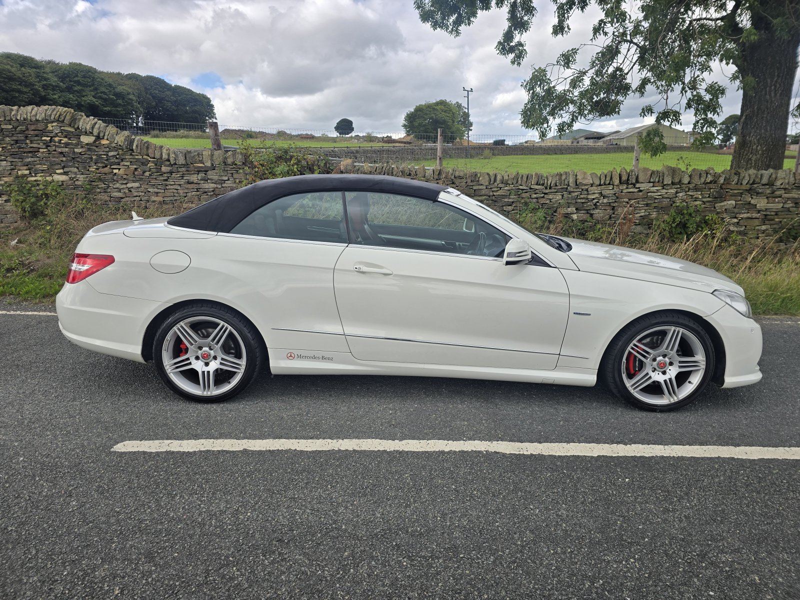 Mercedes E Class - Image 17