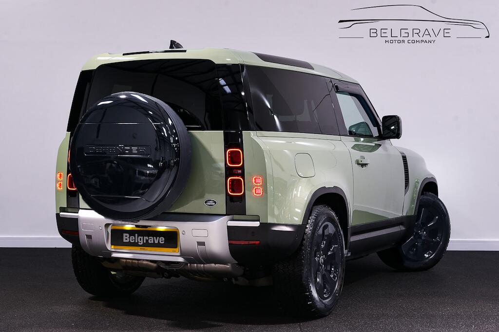 Land Rover Defender 90 - Image 3