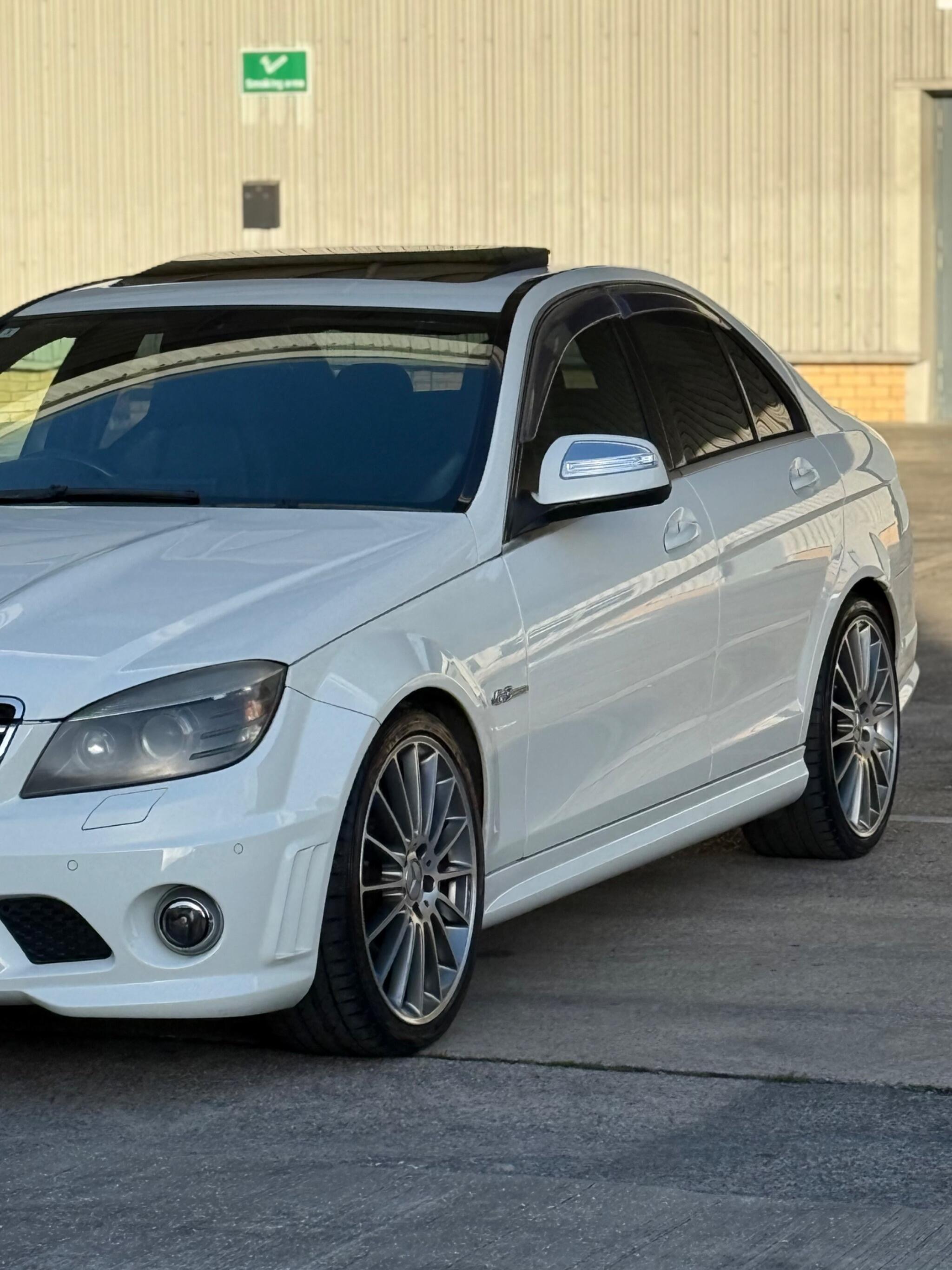 Mercedes C Class - Image 15