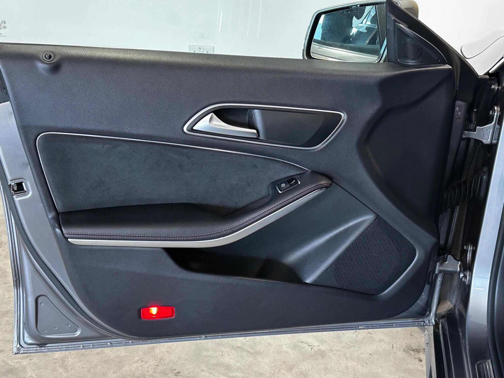 Mercedes CLA - Image 14