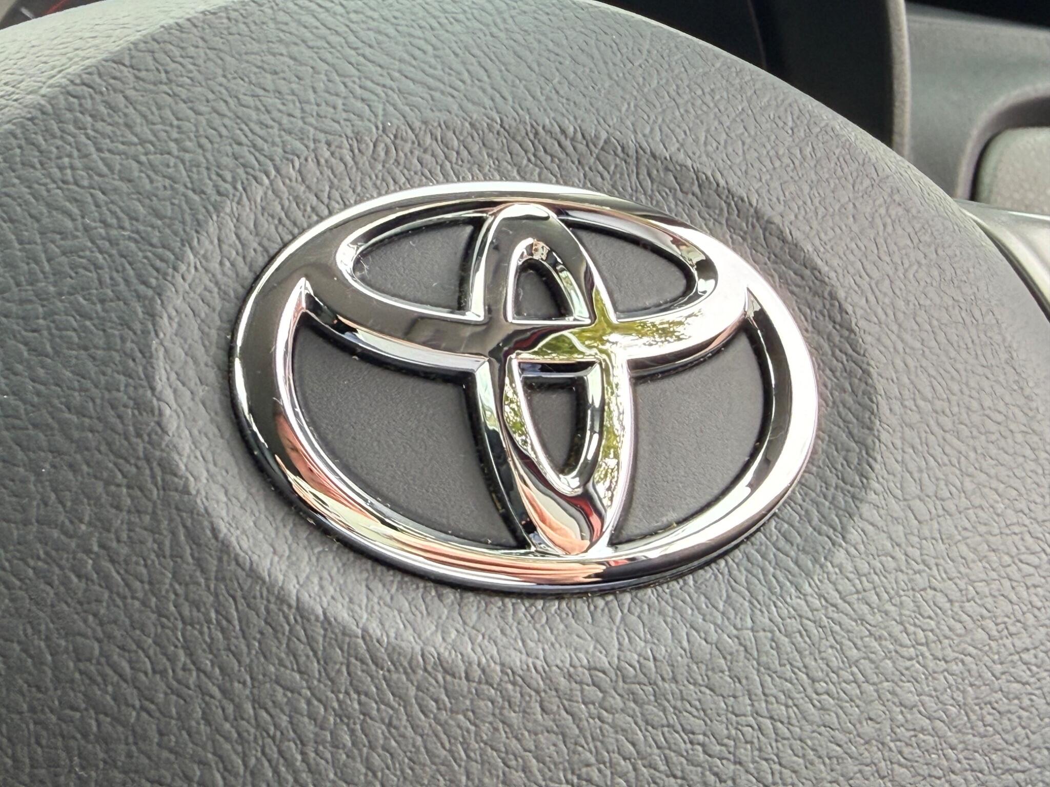 Toyota Yaris - Image 39