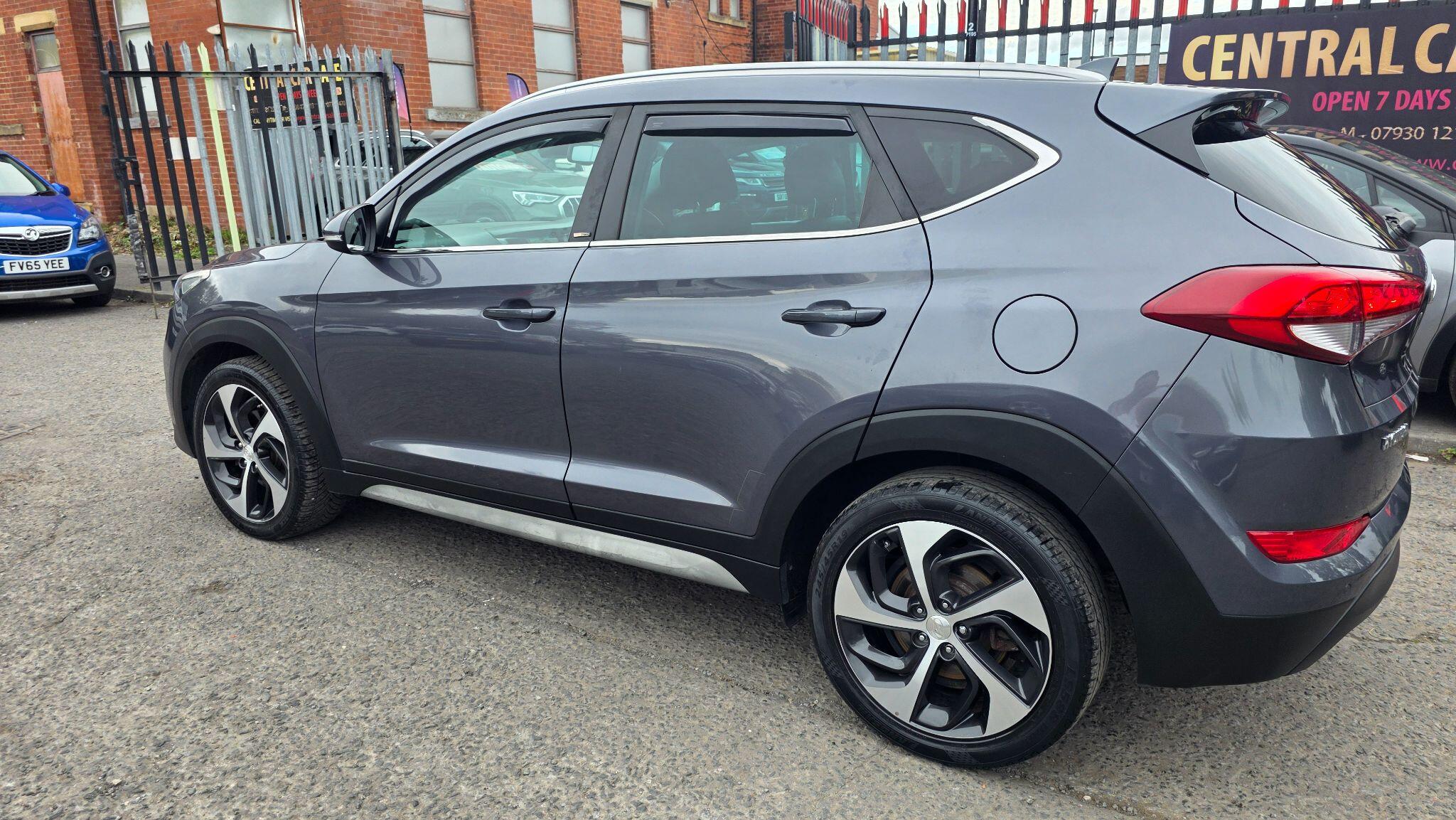 Hyundai Tucson - Image 13