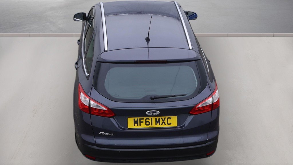 Ford Focus - Image 7