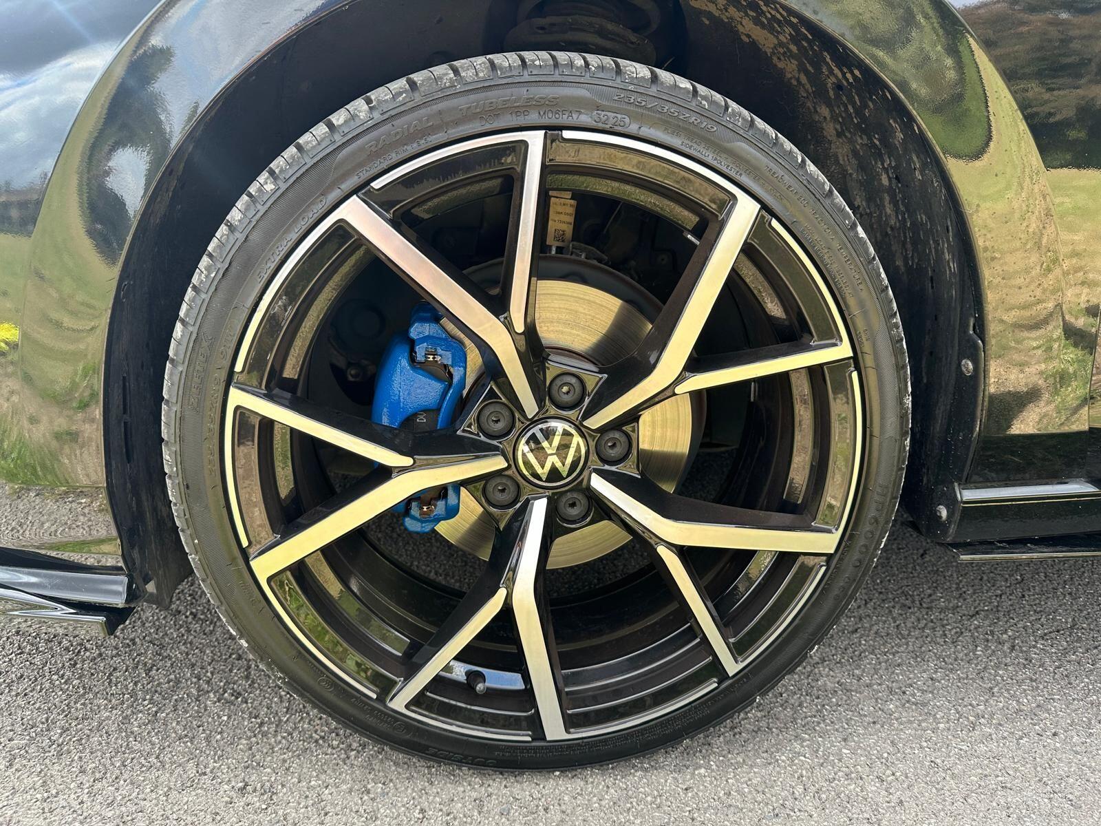 Volkswagen Golf - Image 13