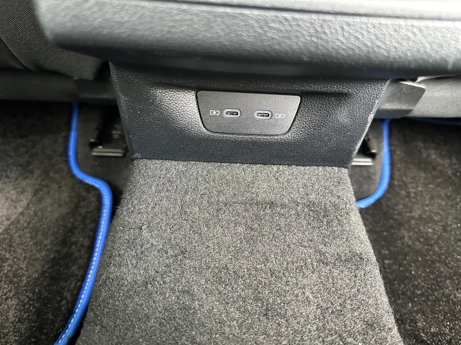 Volkswagen Golf - Image 21