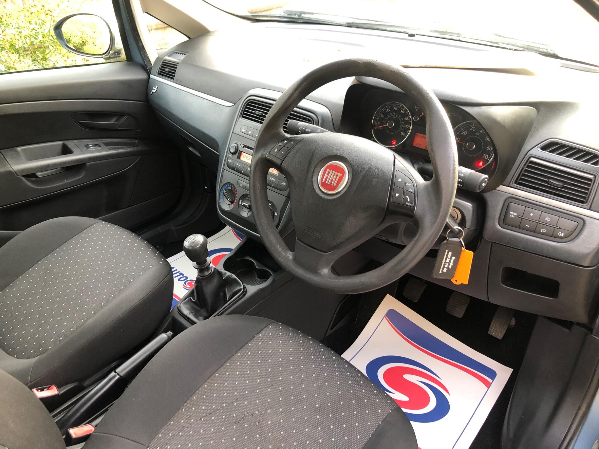 Fiat Grande Punto - Image 28