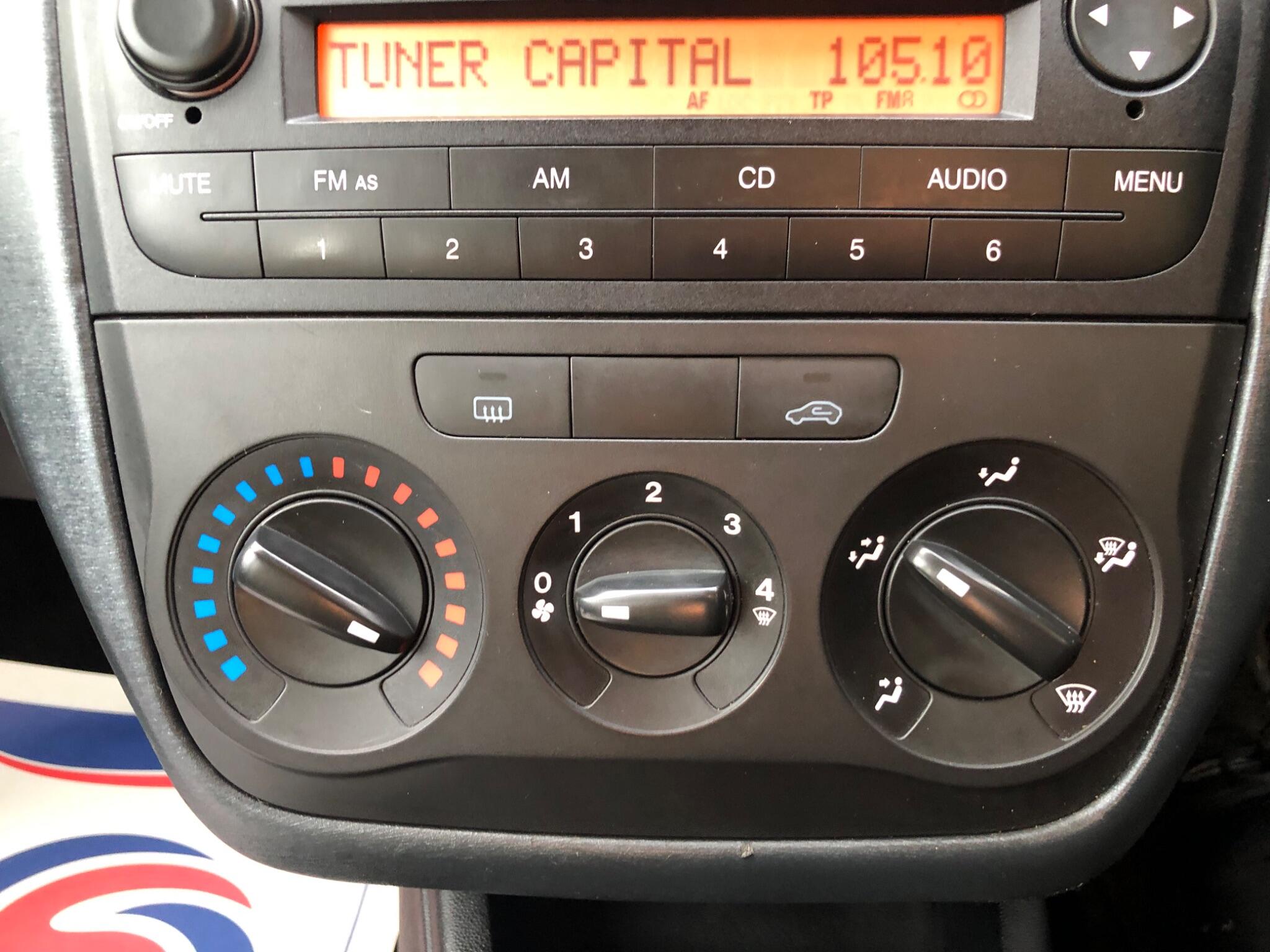 Fiat Grande Punto - Image 32