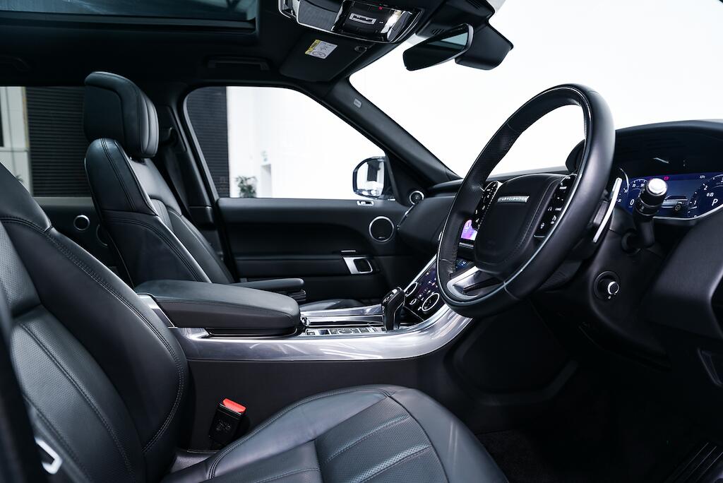 Land Rover RANGE ROVER SPORT - Image 11