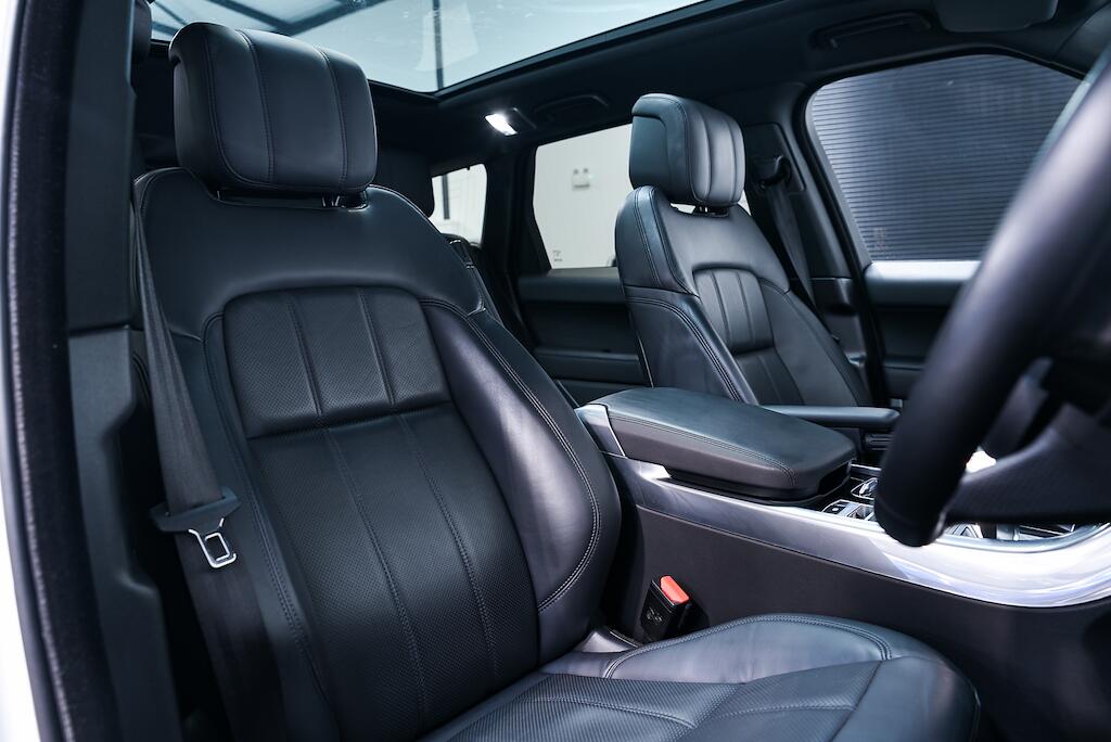 Land Rover RANGE ROVER SPORT - Image 12