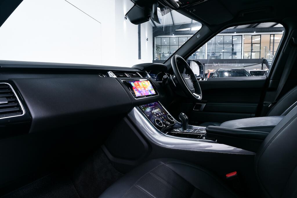 Land Rover RANGE ROVER SPORT - Image 13
