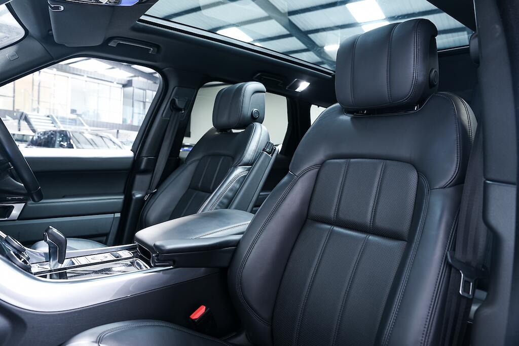 Land Rover RANGE ROVER SPORT - Image 14