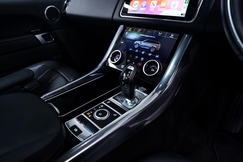 Land Rover RANGE ROVER SPORT - Image 18
