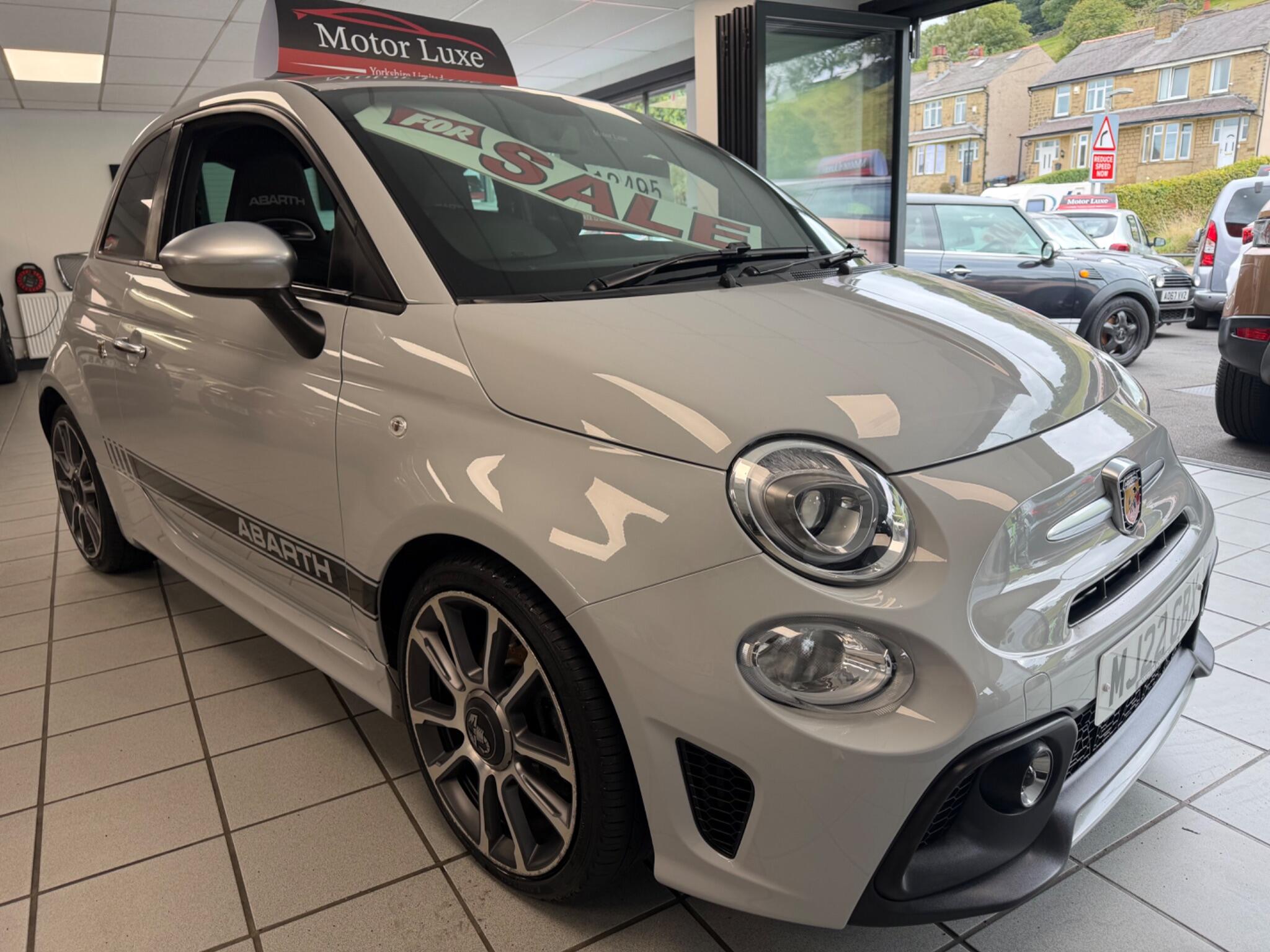 Abarth 595 - Image 11