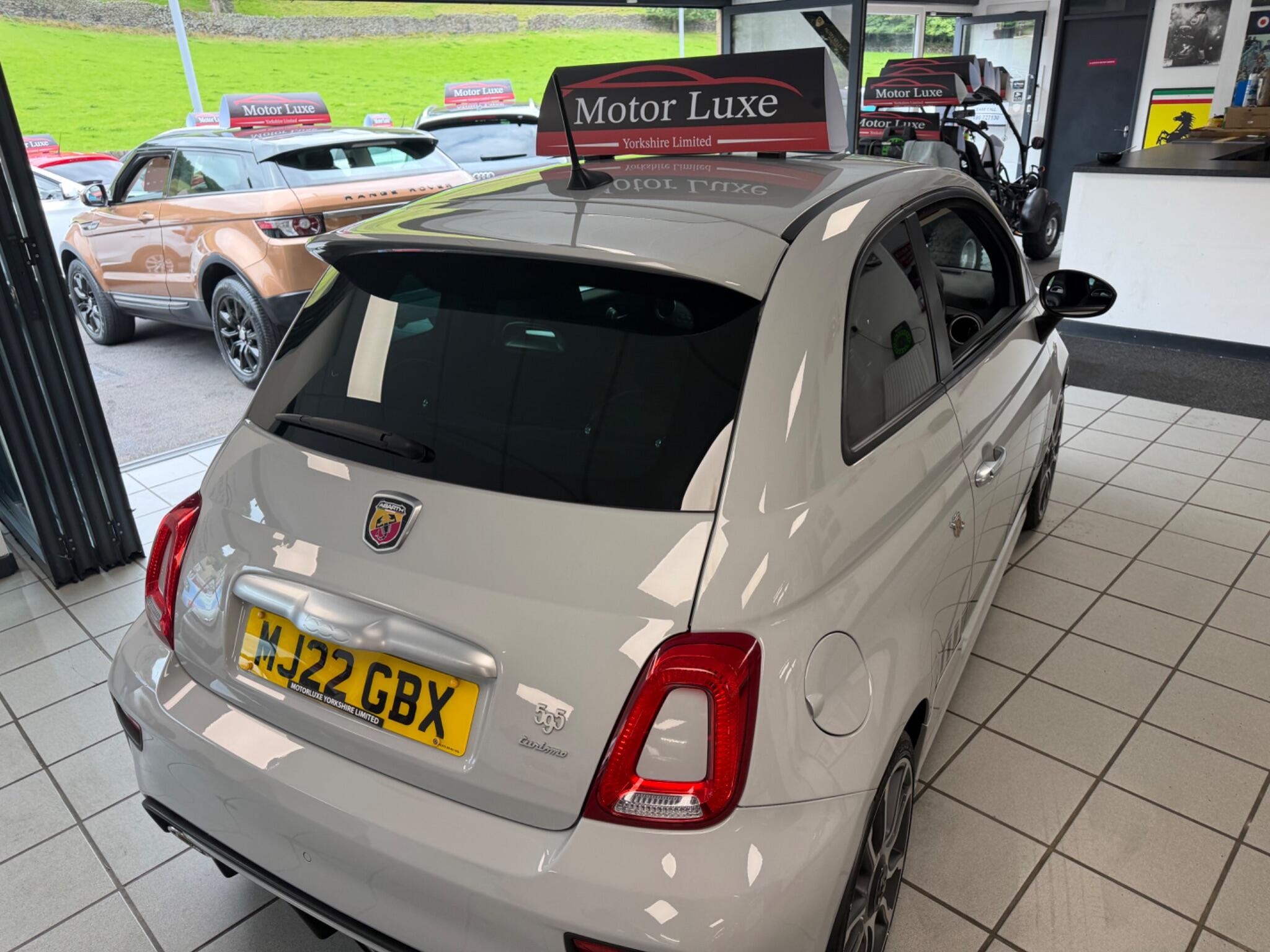 Abarth 595 - Image 13