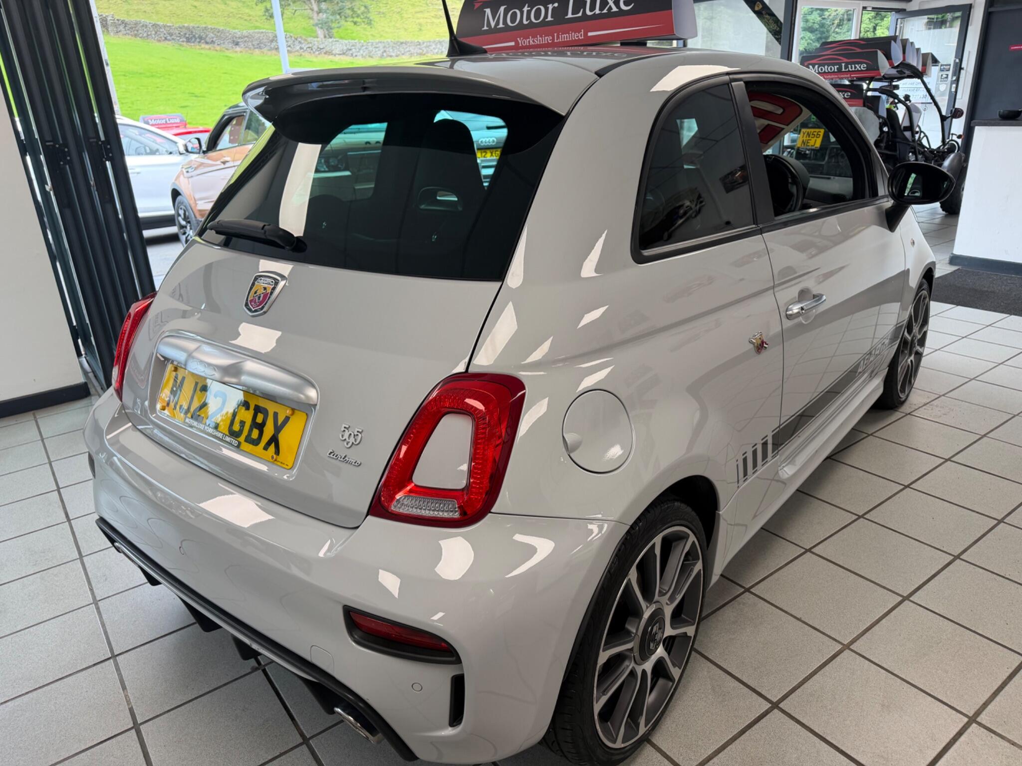 Abarth 595 - Image 14