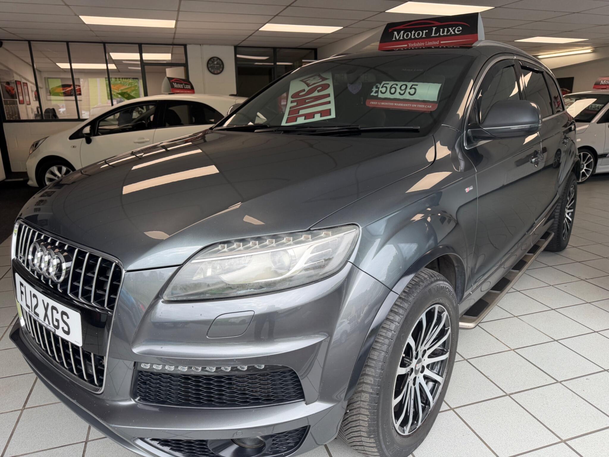 Audi Q7 - Image 14