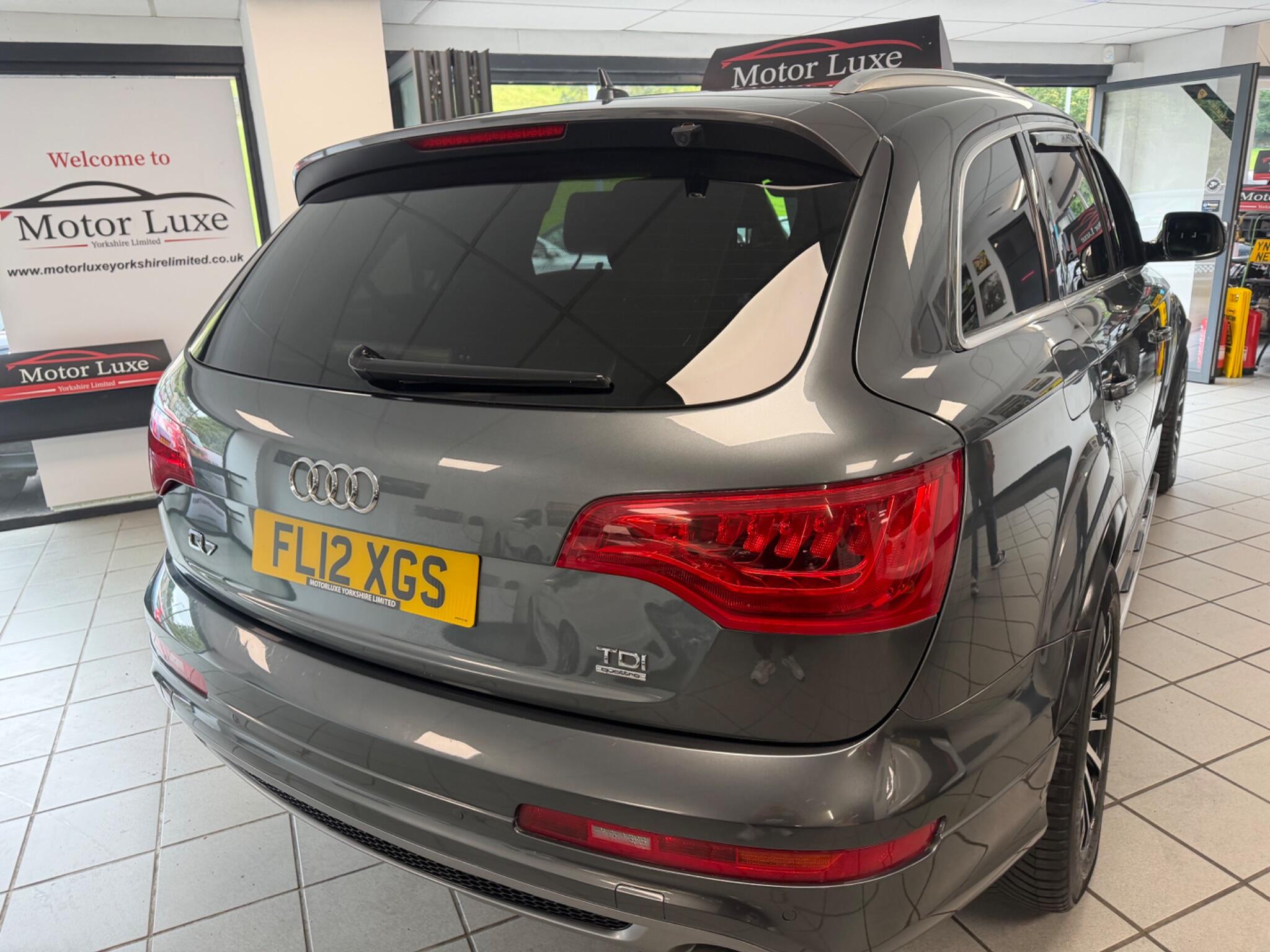 Audi Q7 - Image 18