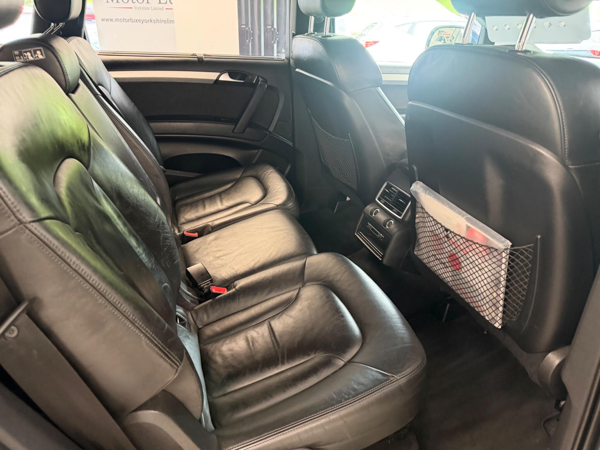 Audi Q7 - Image 20