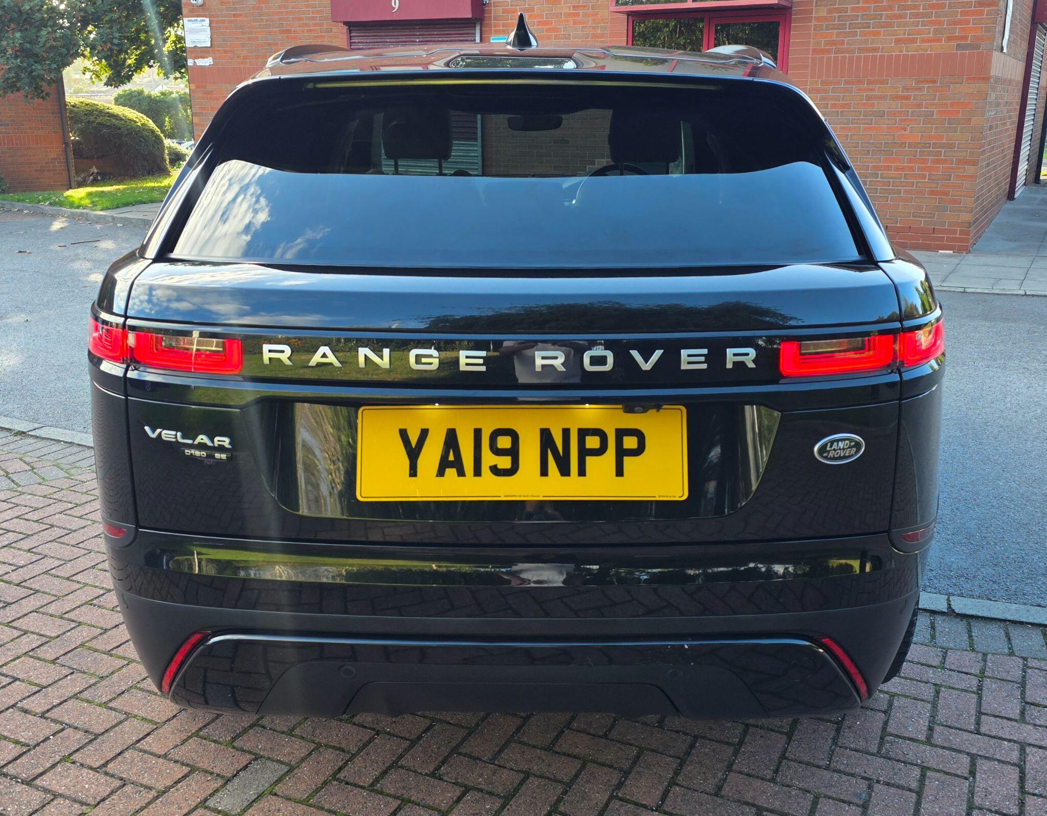Land Rover Range Rover Velar - Image 10