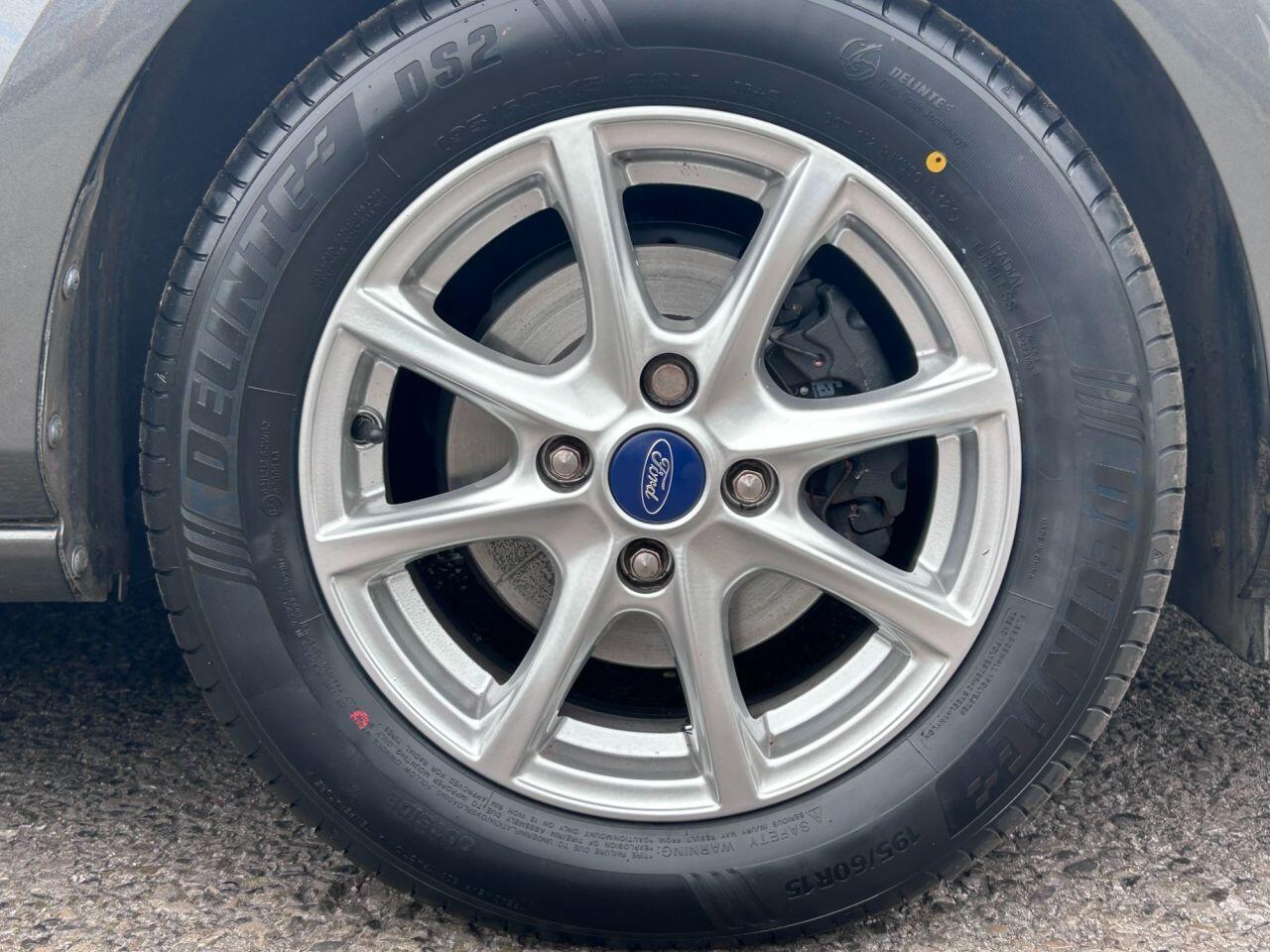Ford Fiesta - Image 4