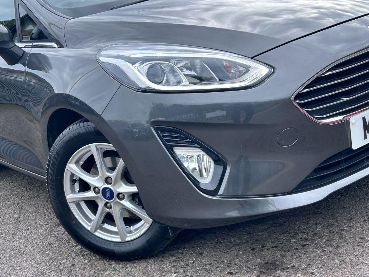 Ford Fiesta - Image 16
