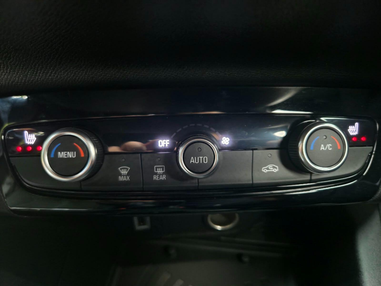 Vauxhall Corsa - Image 25