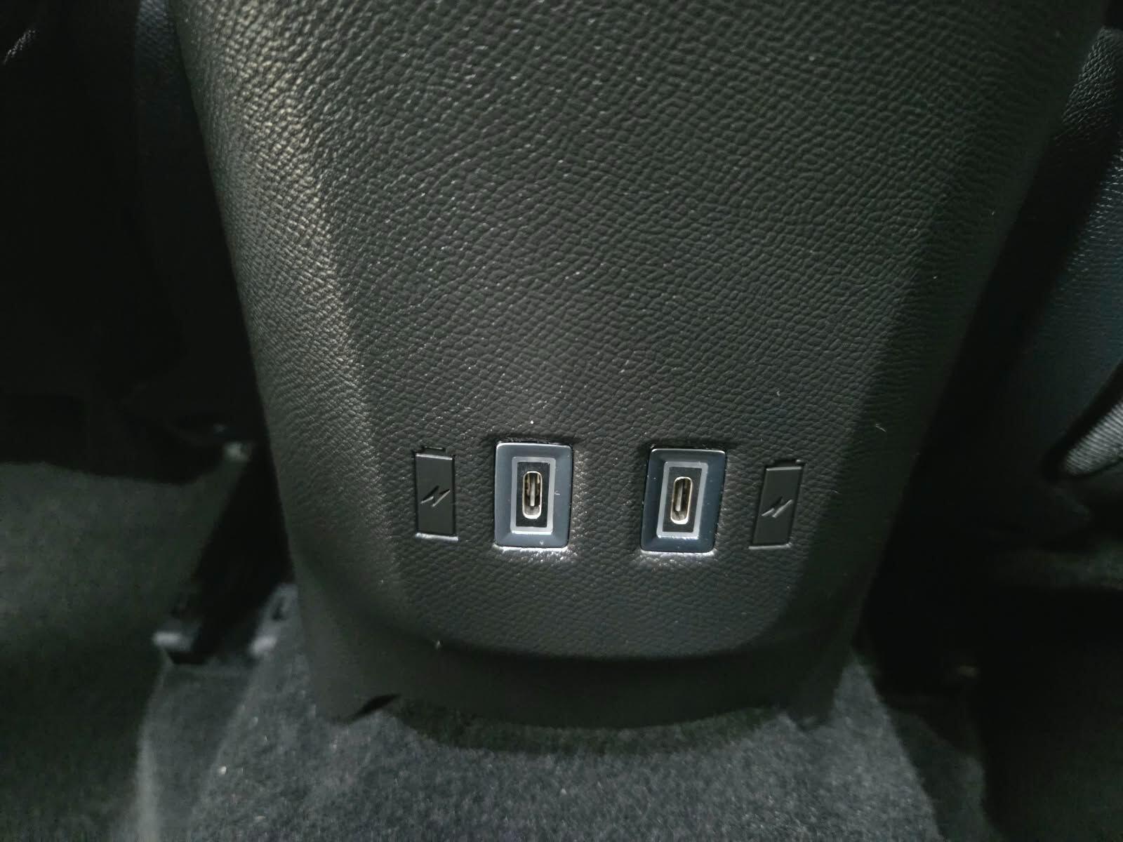 Vauxhall Corsa - Image 26