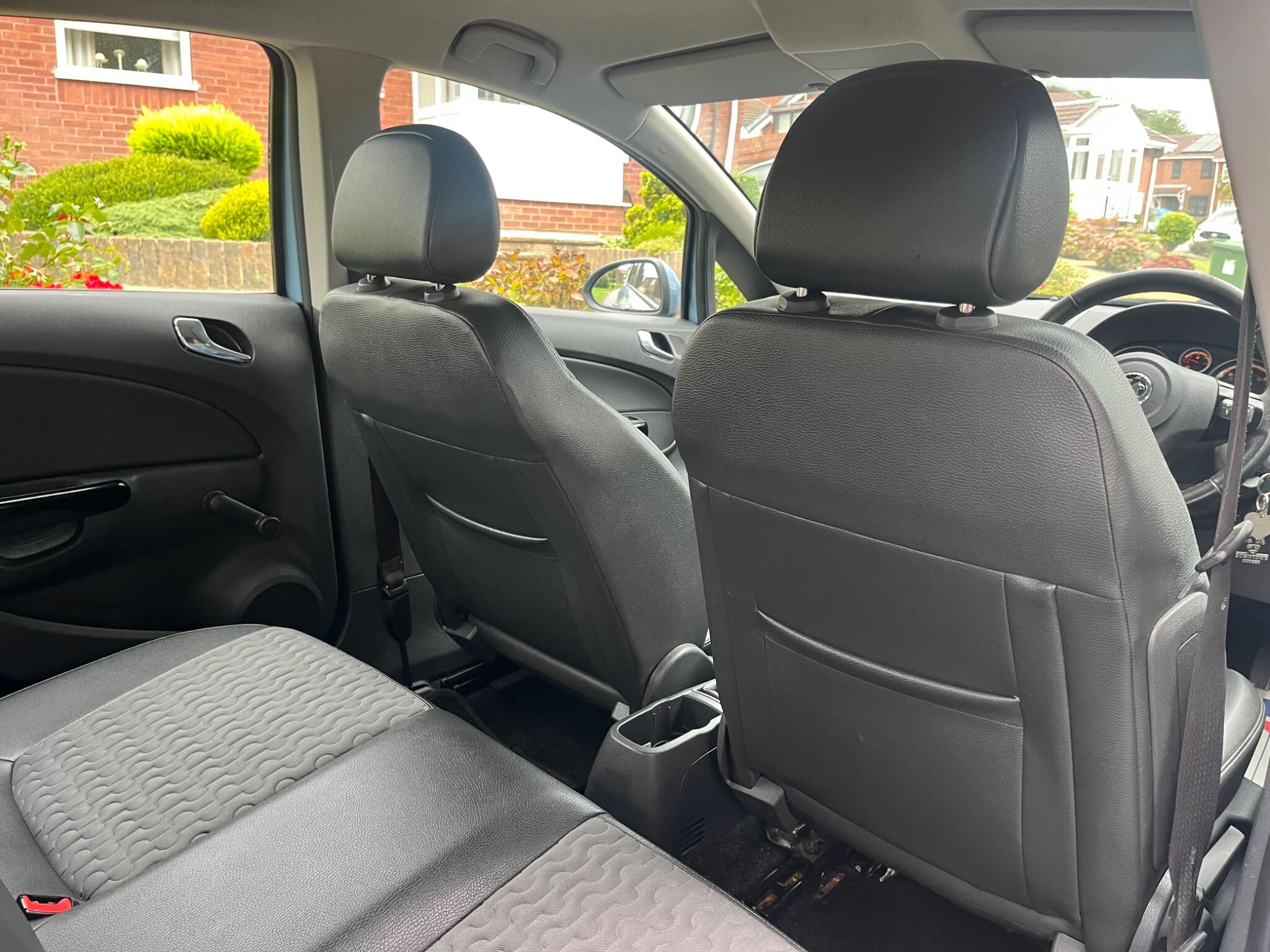 Vauxhall Corsa - Image 23